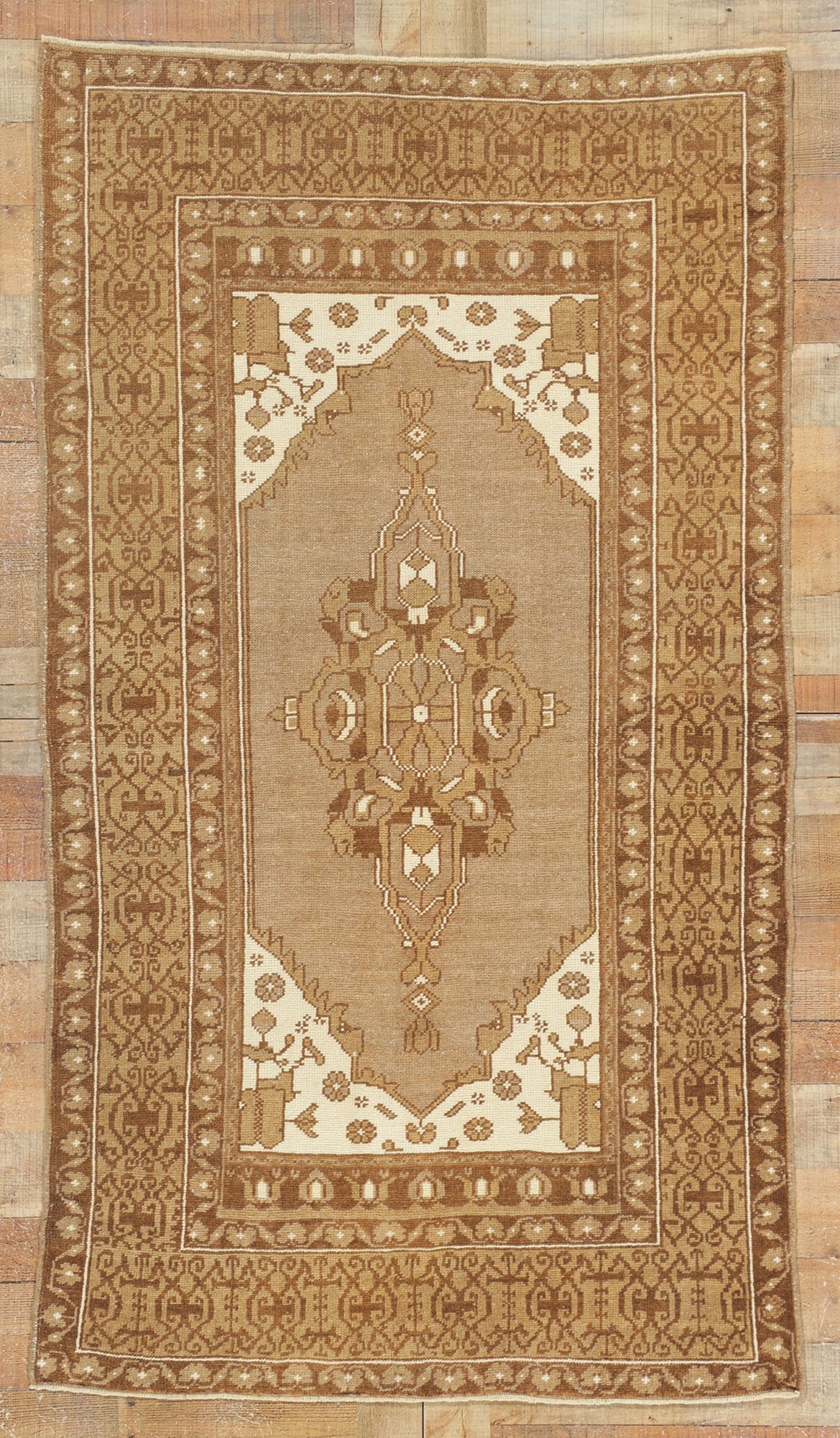 4 x 7 Vintage Turkish Oushak Rug 52958