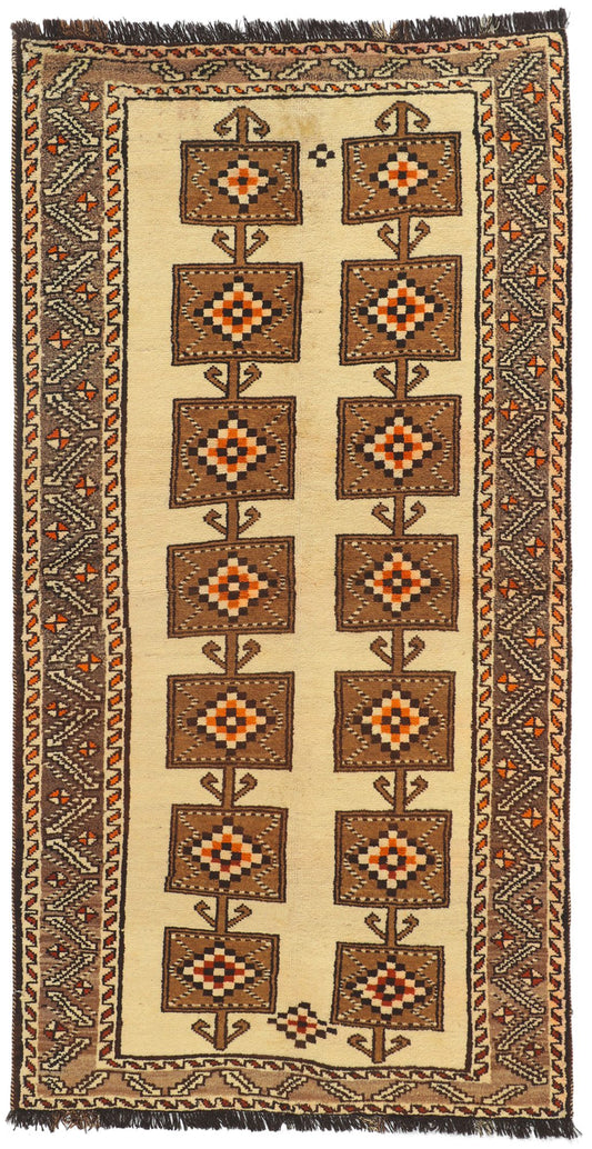 4 x 7 Vintage Persian Shiraz Rug 76548
