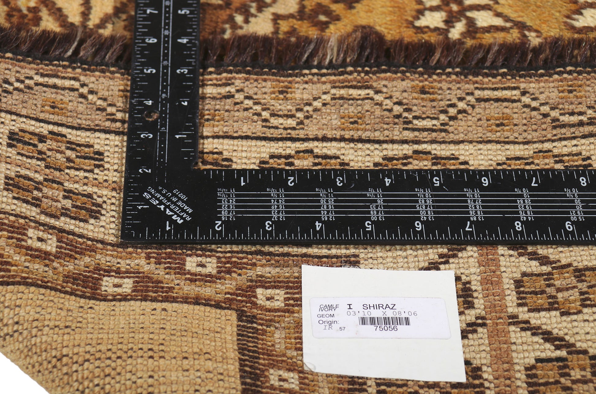 4 x 9 Vintage Persian Shiraz Rug 75056