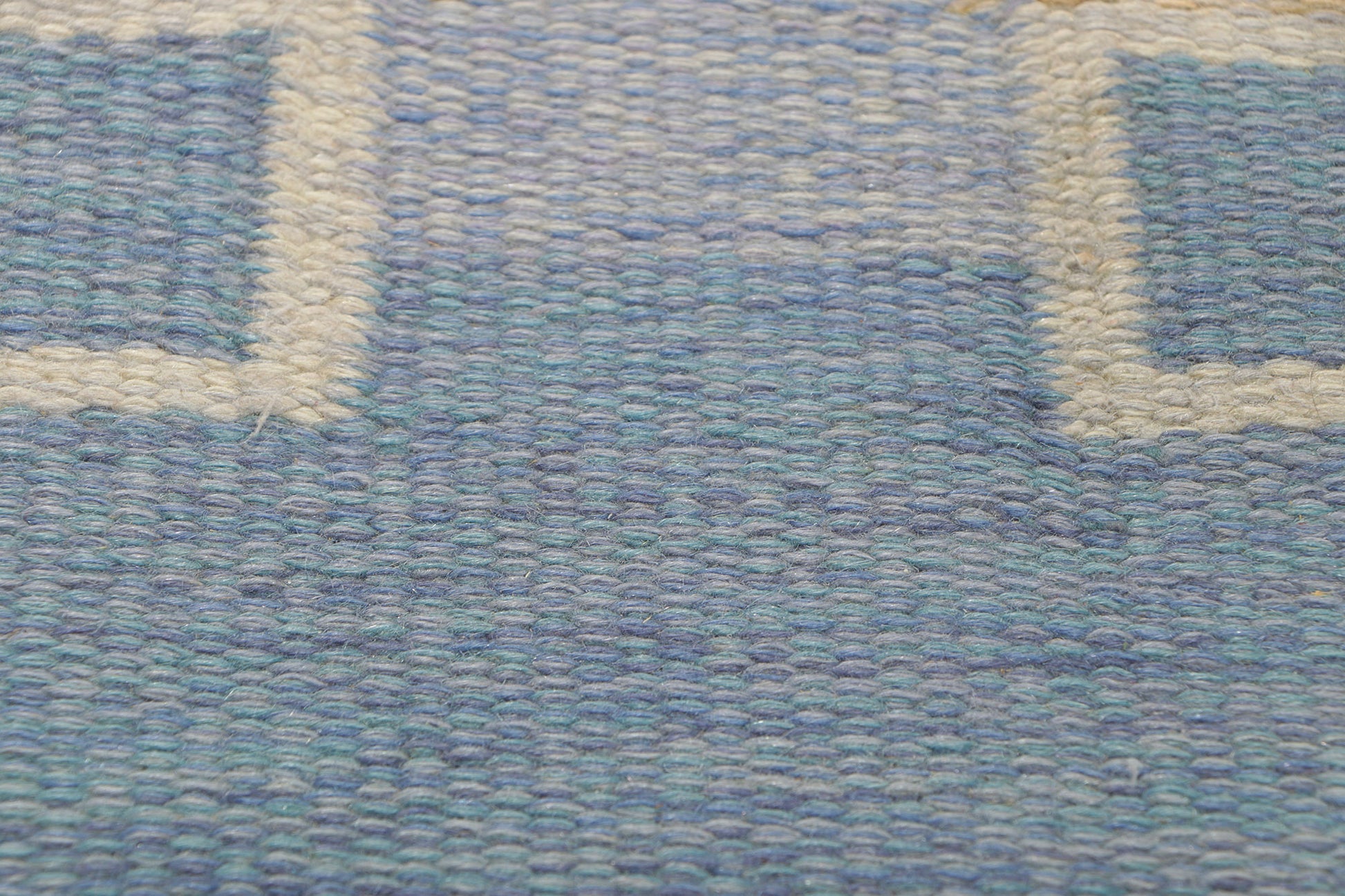 5 x 7 Vintage Swedish Kilim Rollakan Rug 78497
