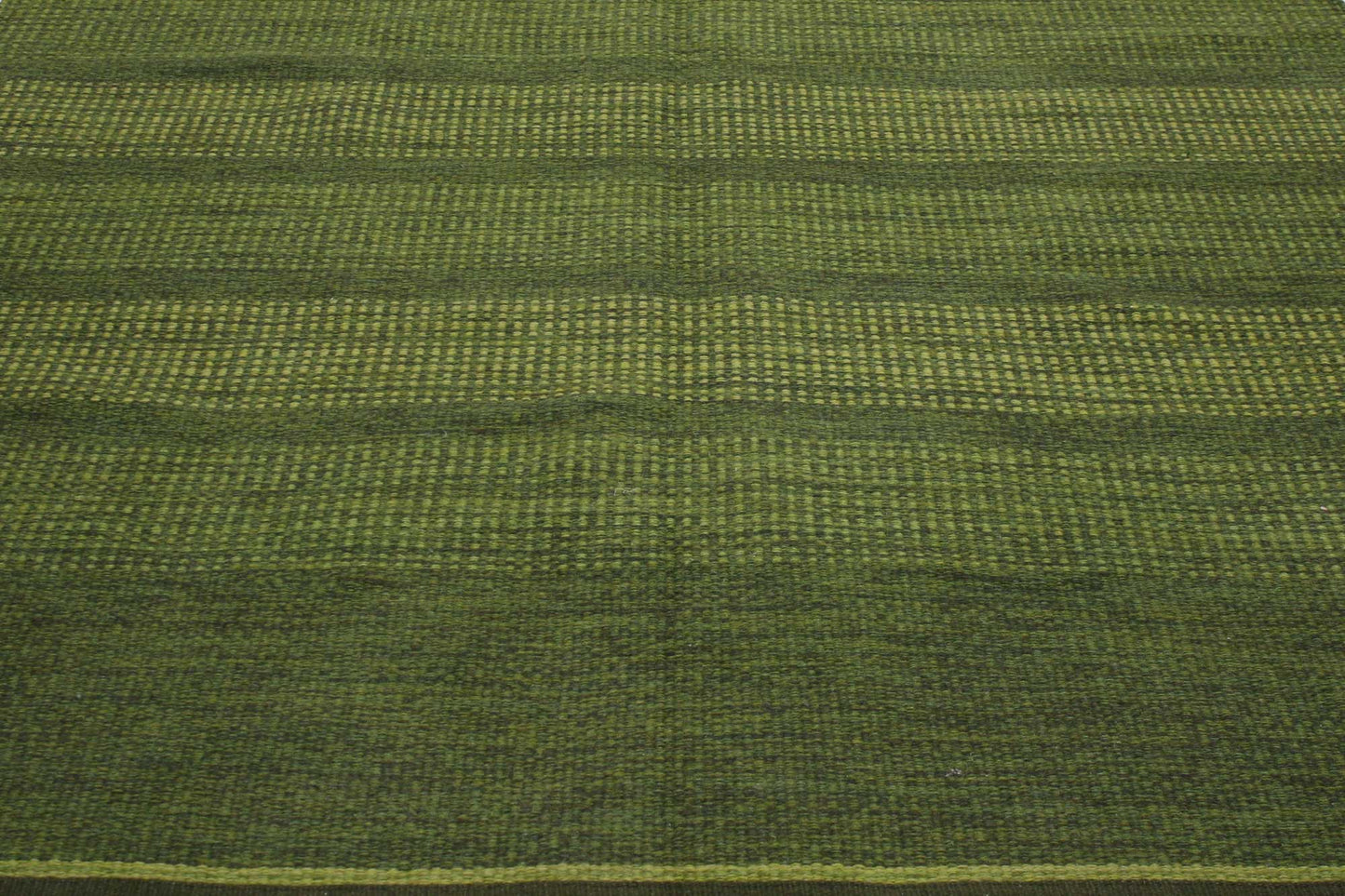 5 x 8 Vintage Green Swedish Rollakan Rug 76643