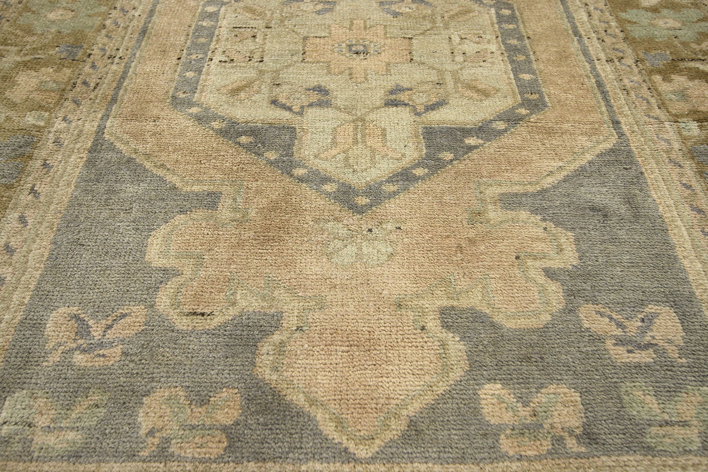 3 x 9 Vintage Oushak Rug 50140