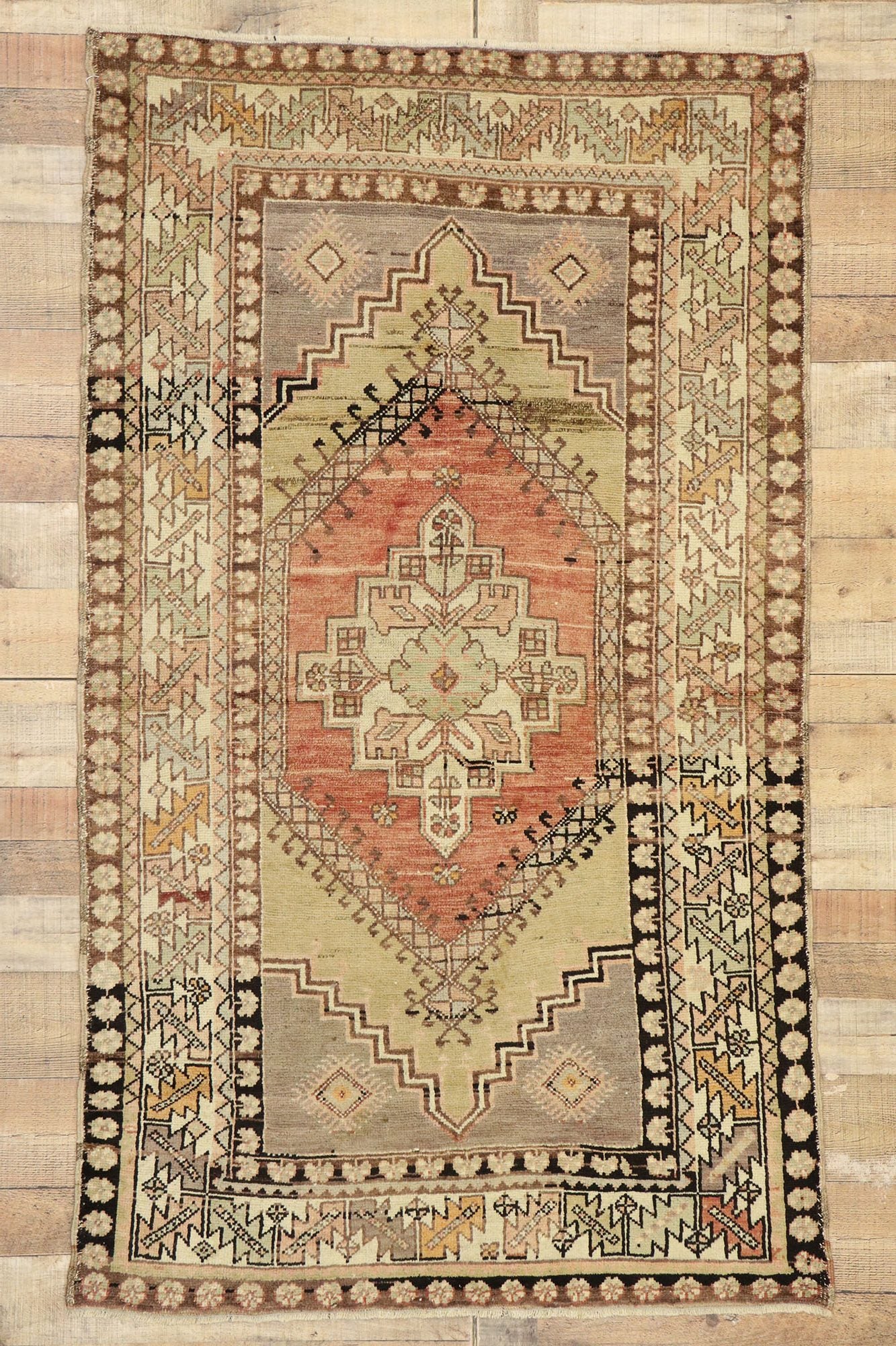 4 x 6 Vintage Turkish Oushak Rug 50161