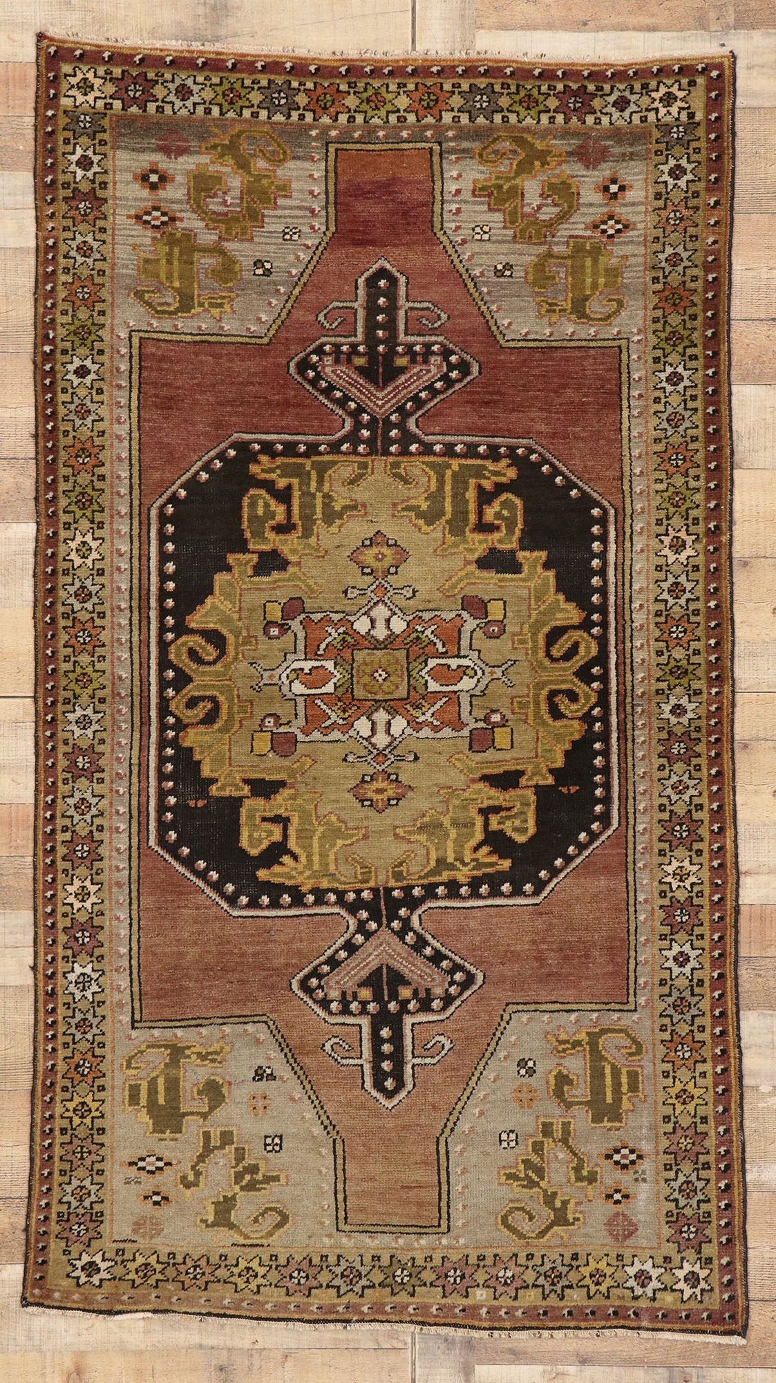 4 x 6 Vintage Turkish Oushak Rug 50164