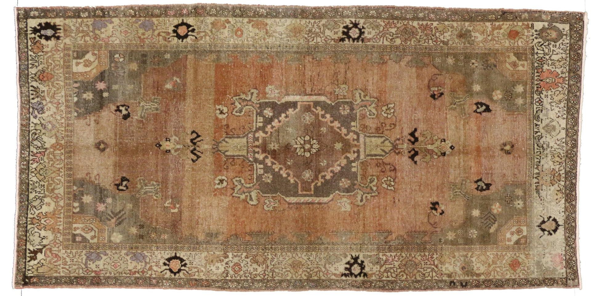 4 x 9 Vintage Sivas Rug 50324