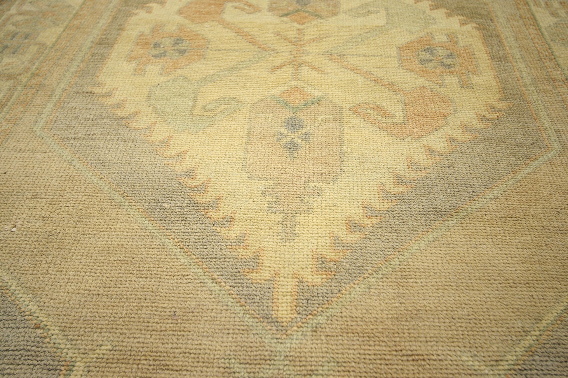 3 x 10 Vintage Oushak Rug 50394