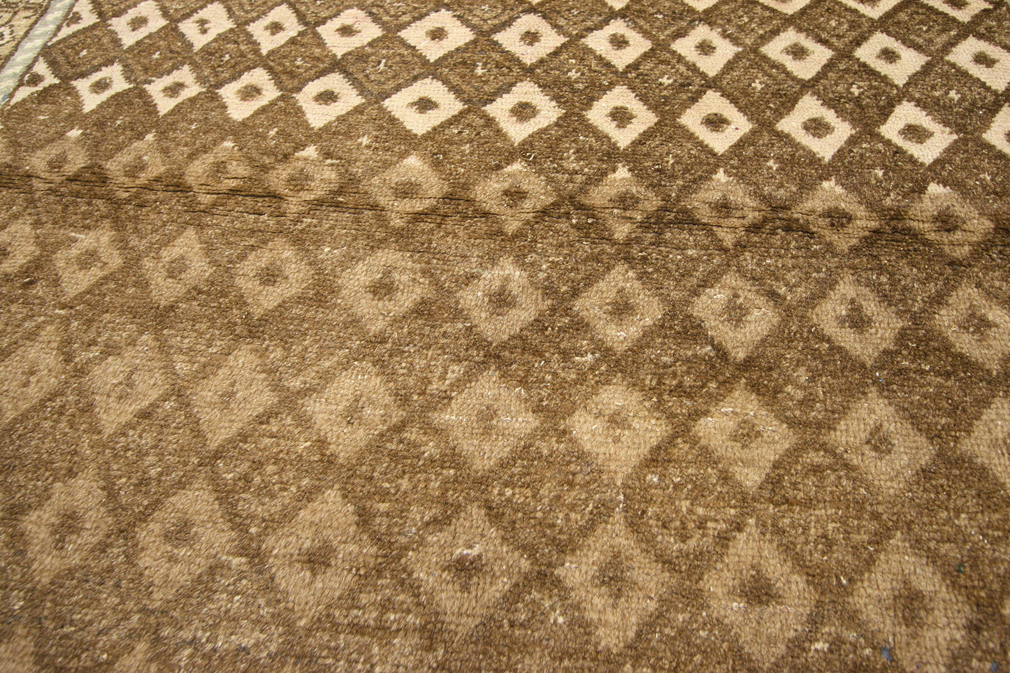 4 x 10 Vintage Oushak Rug 50402