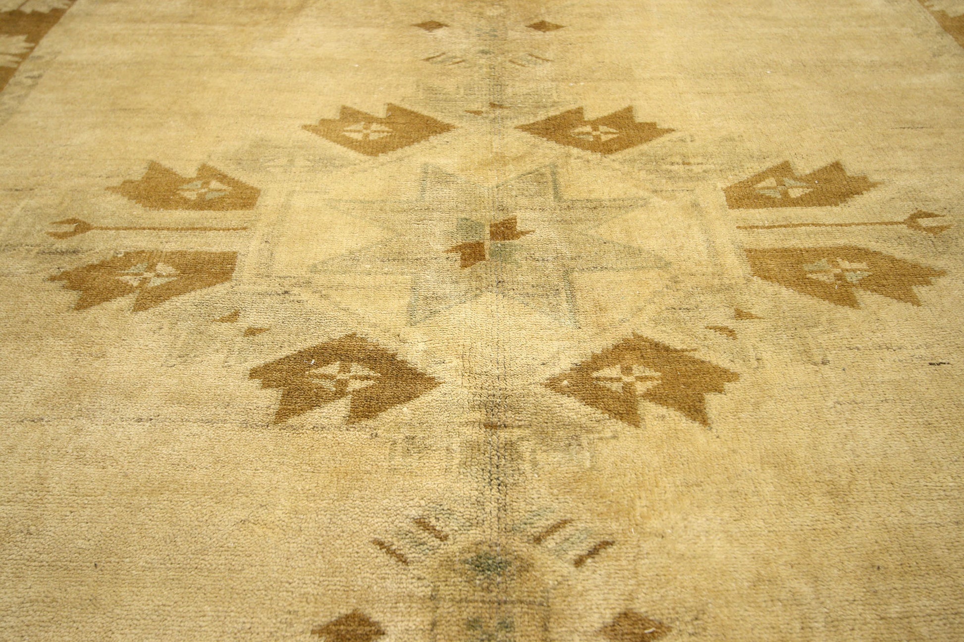 5 x 12 Vintage Neutral Turkish Oushak Rug 50447