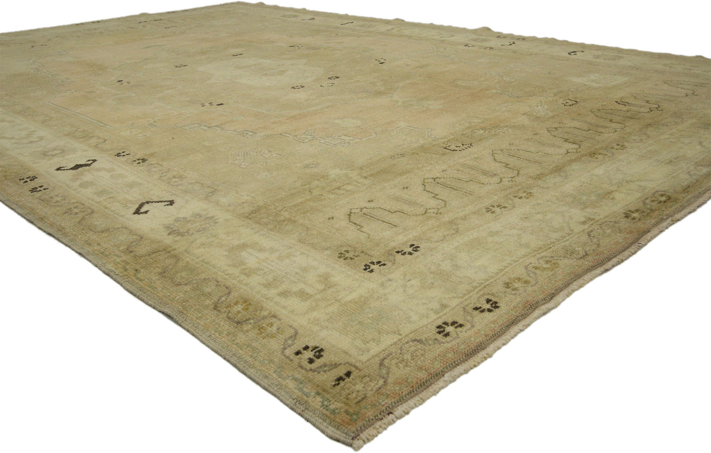 6 x 9 Vintage Turkish Oushak Rug 50480