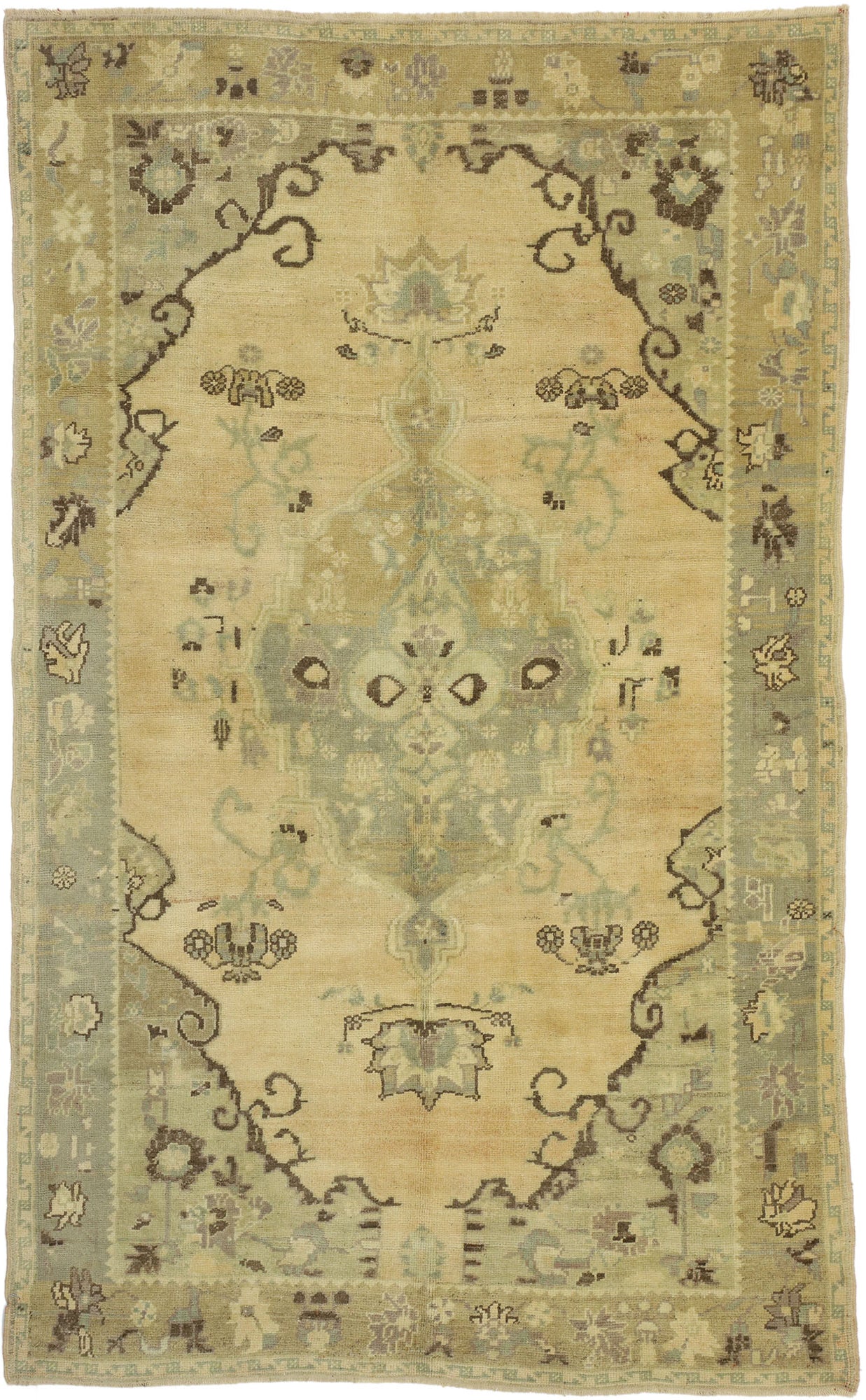 5 x 9 Vintage Turkish Oushak Rug 50487