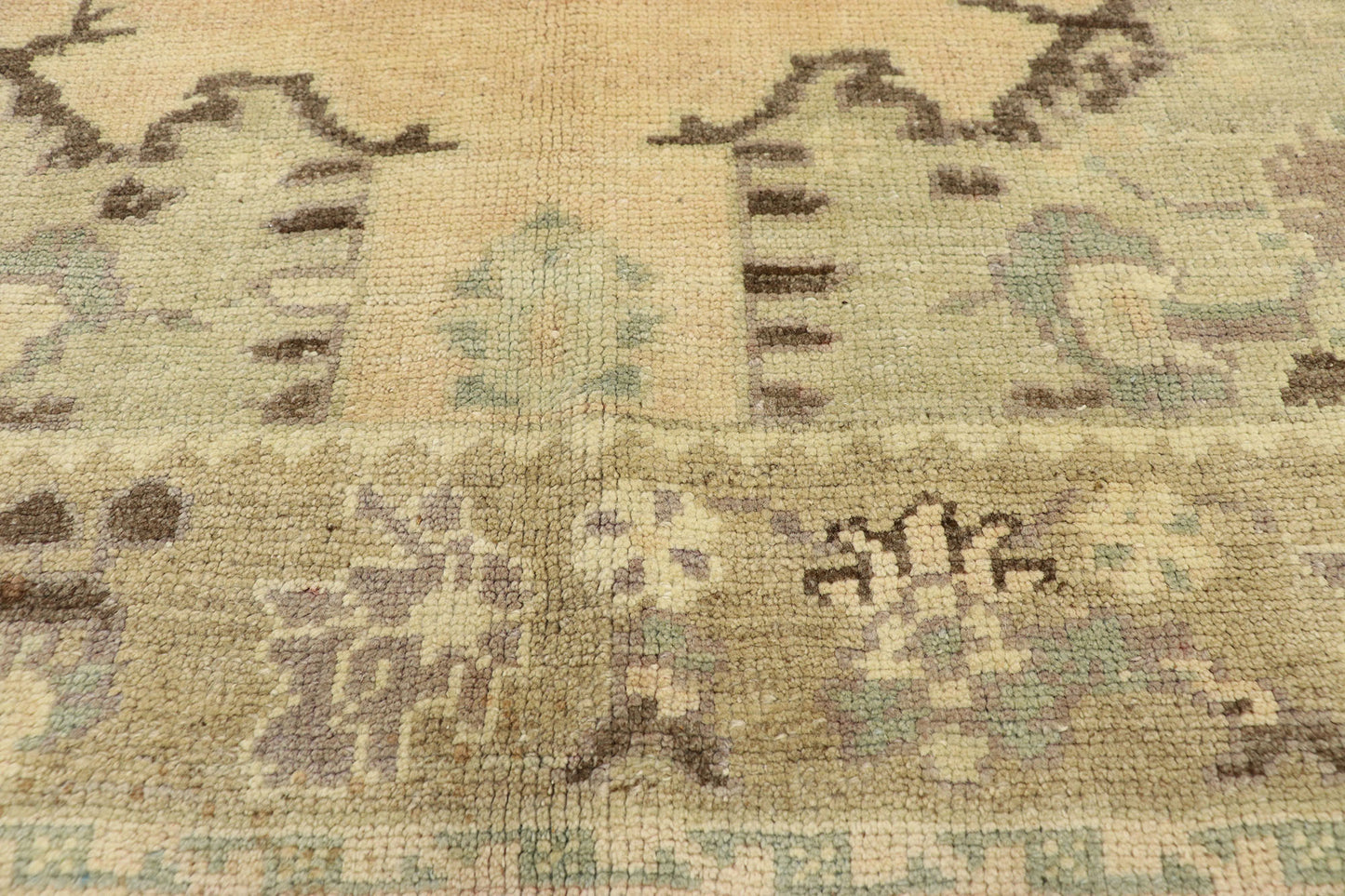 5 x 9 Vintage Turkish Oushak Rug 50487