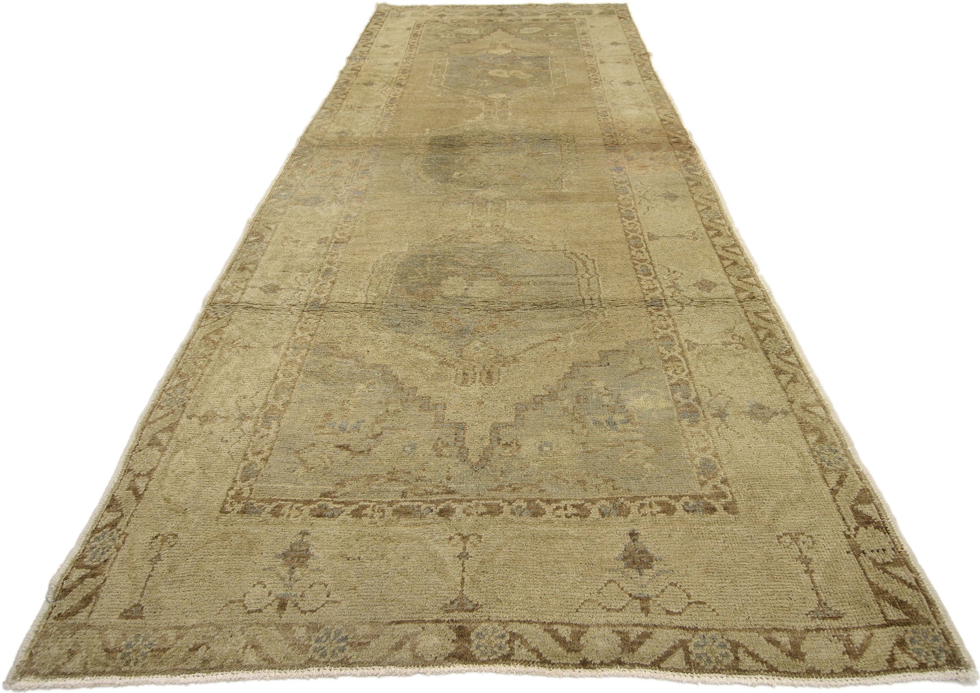4 x 10 Vintage Turkish Oushak Rug 50837