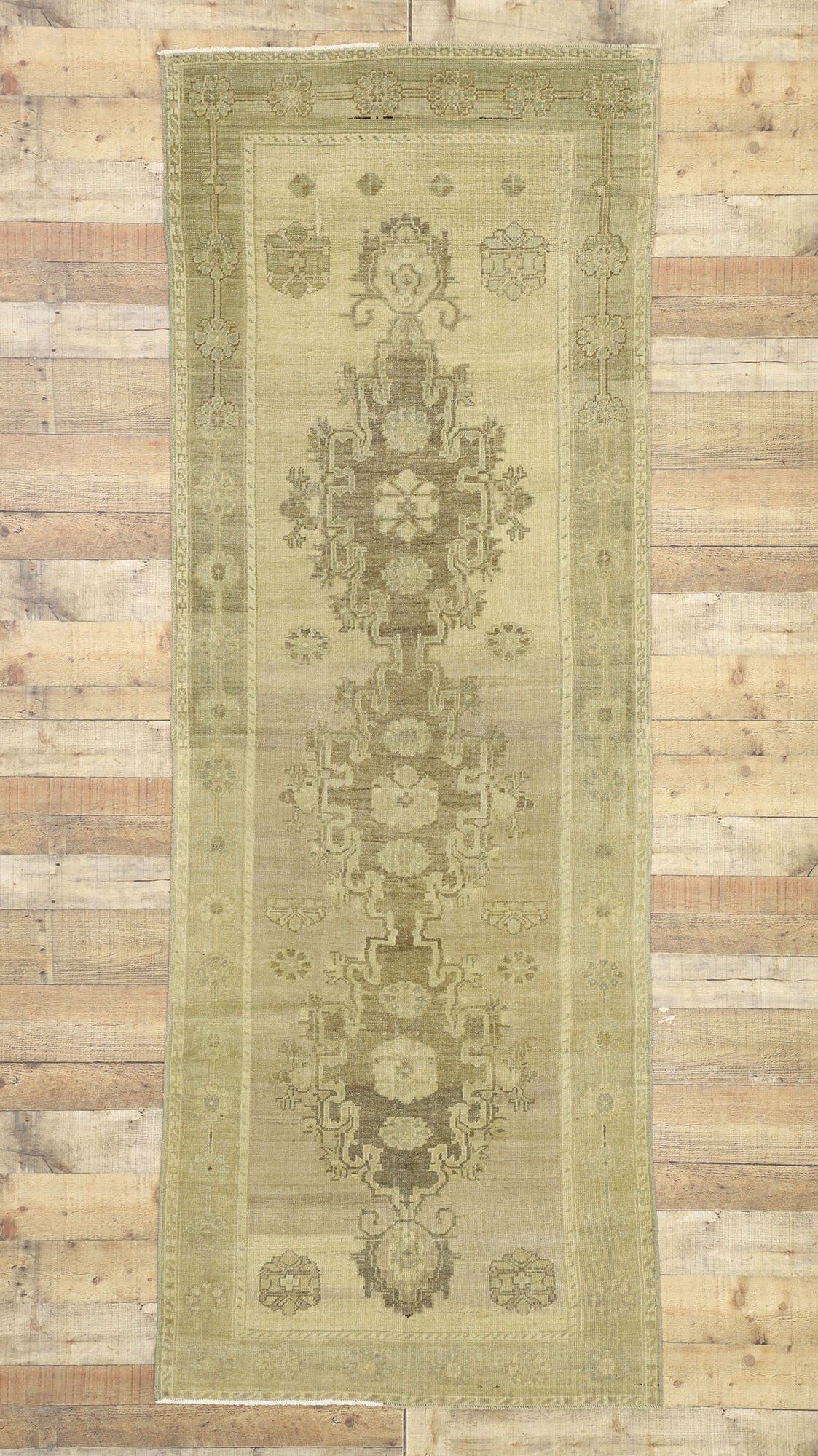 3 x 9 Vintage Turkish Oushak Rug 50838