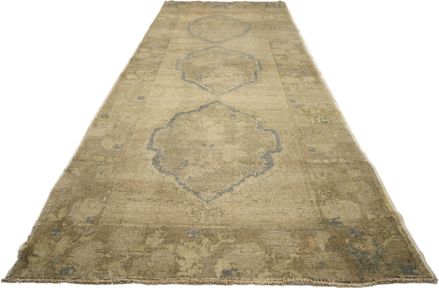 3 x 10 Vintage Oushak Rug 50839