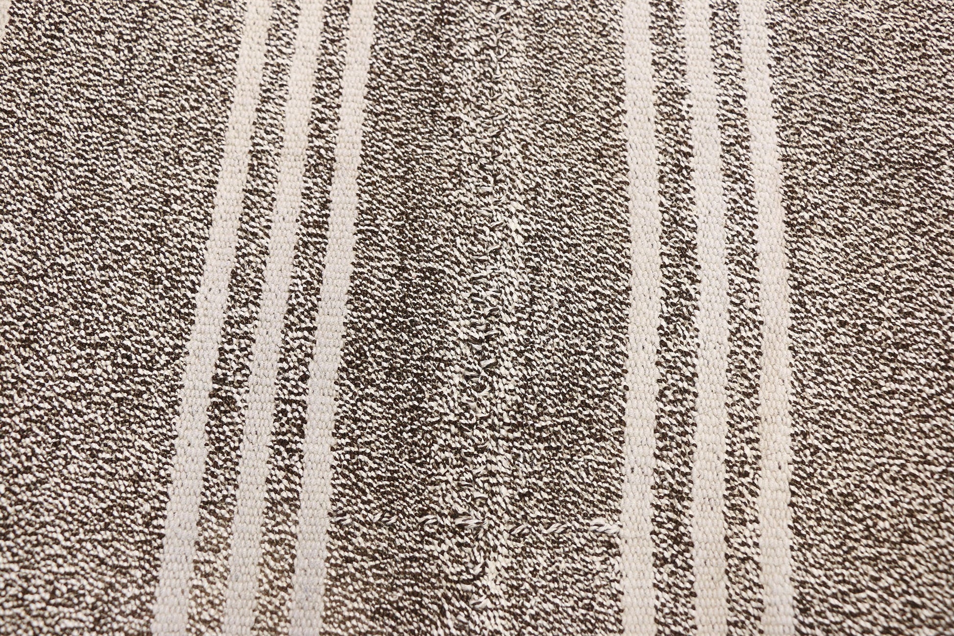 7 x 10 Vintage Gray Turkish Kilim Rug 50885
