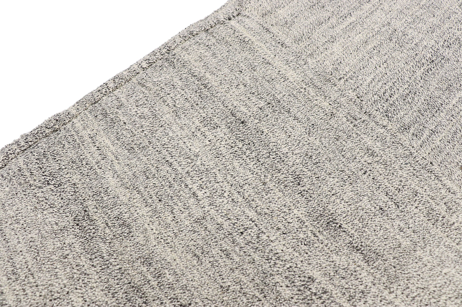 2 x 18 Vintage Kilim Rug 50894