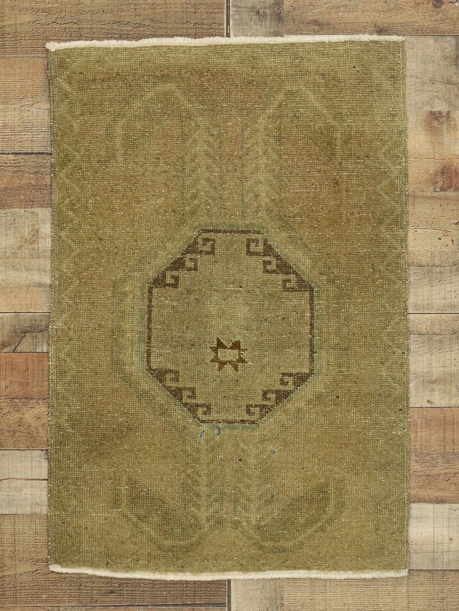 2 x 3 Vintage Oushak Rug 50937