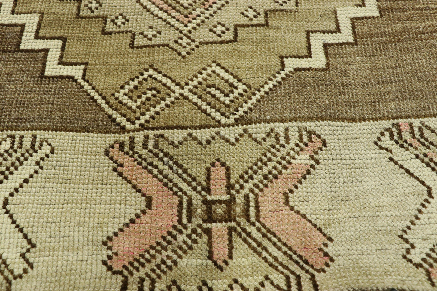 4 x 13 Vintage Oushak Runner 51046