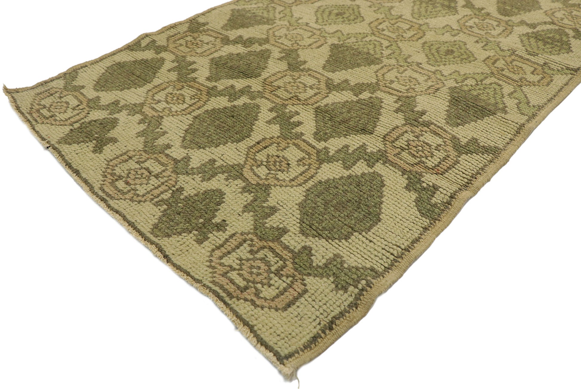 2 x 18 Vintage Turkish Oushak Rug 51048