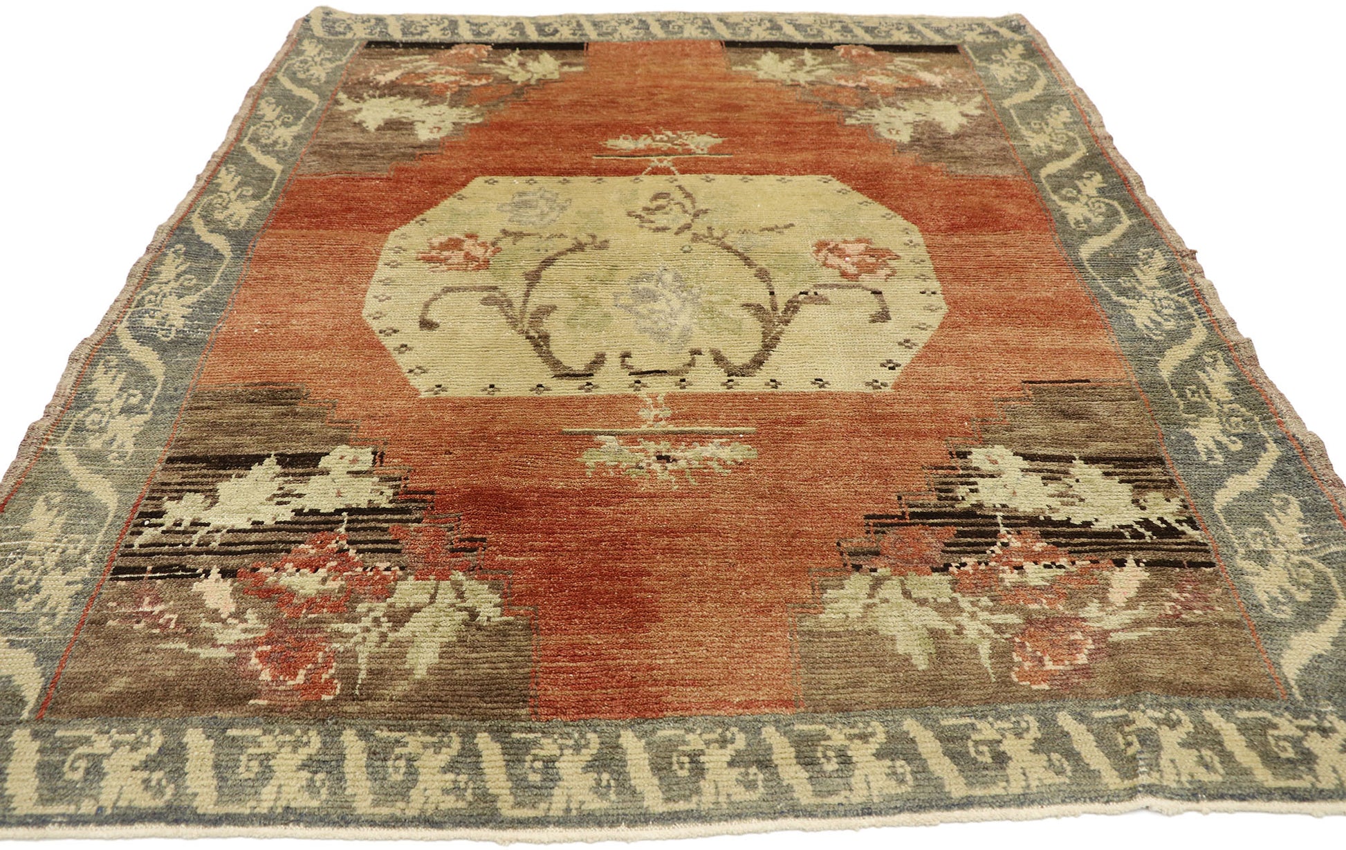 4 x 6 Vintage Turkish Oushak Rug 51132