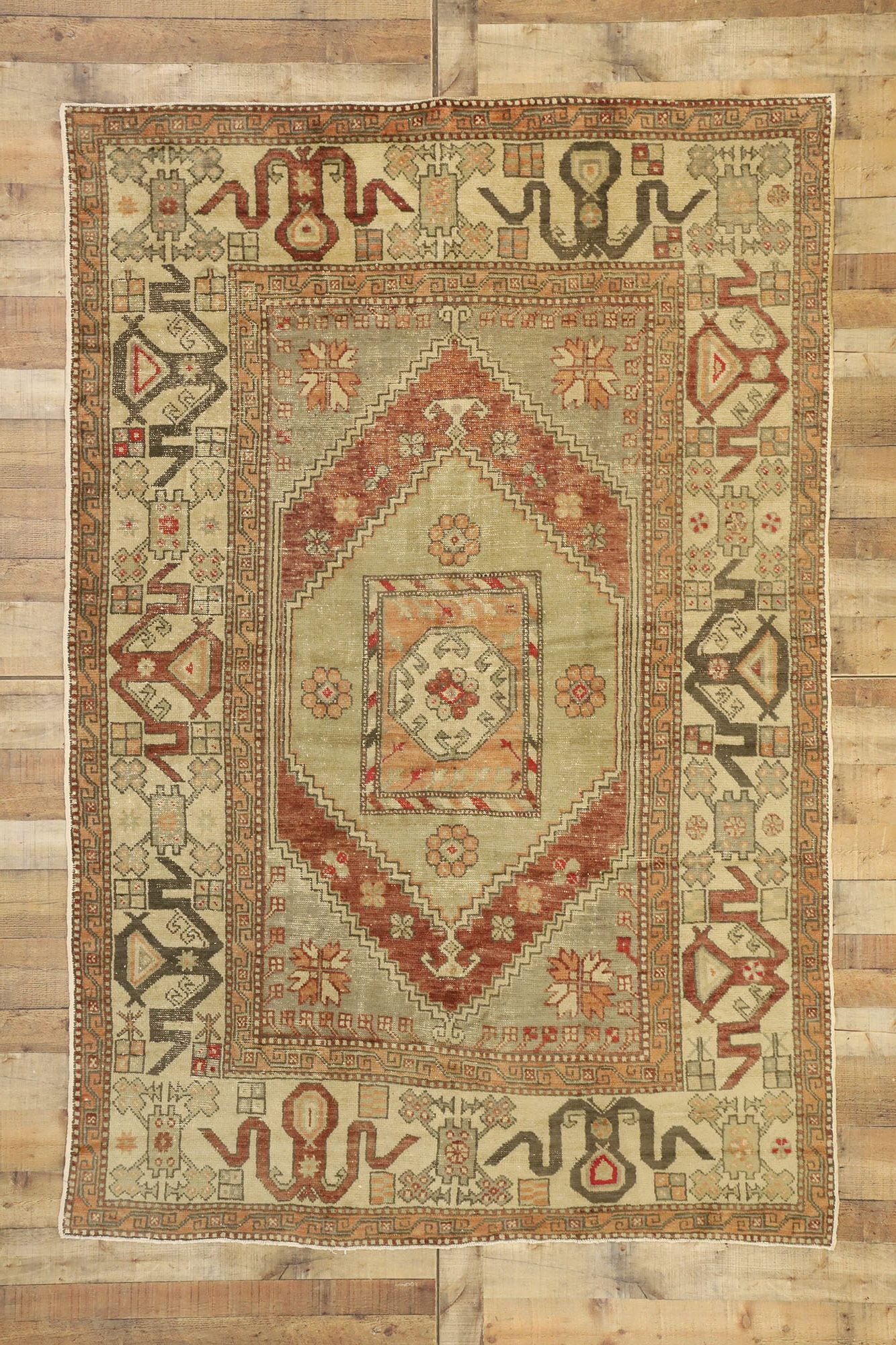 6 x 9 Vintage Oushak Rug 51203