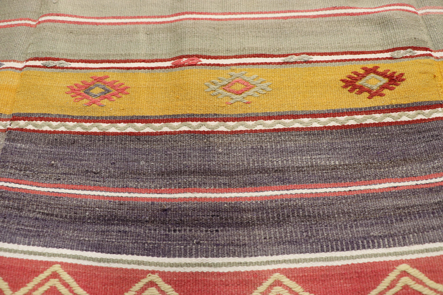5 x 7 Vintage Kilim Rug 51277