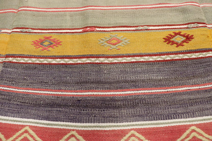 5 x 7 Vintage Kilim Rug 51277