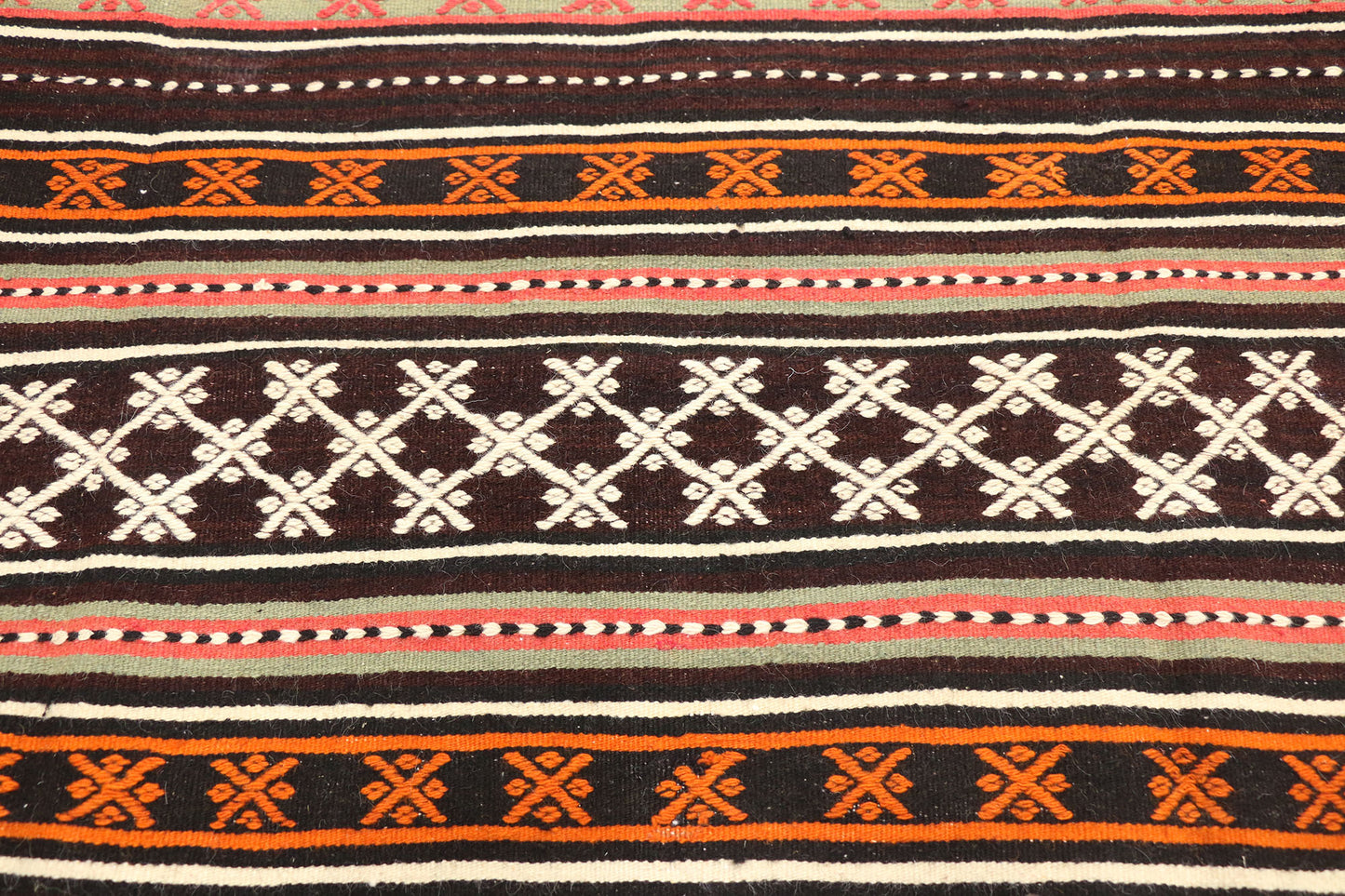 6 x 9 Vintage Kilim Rug 51278