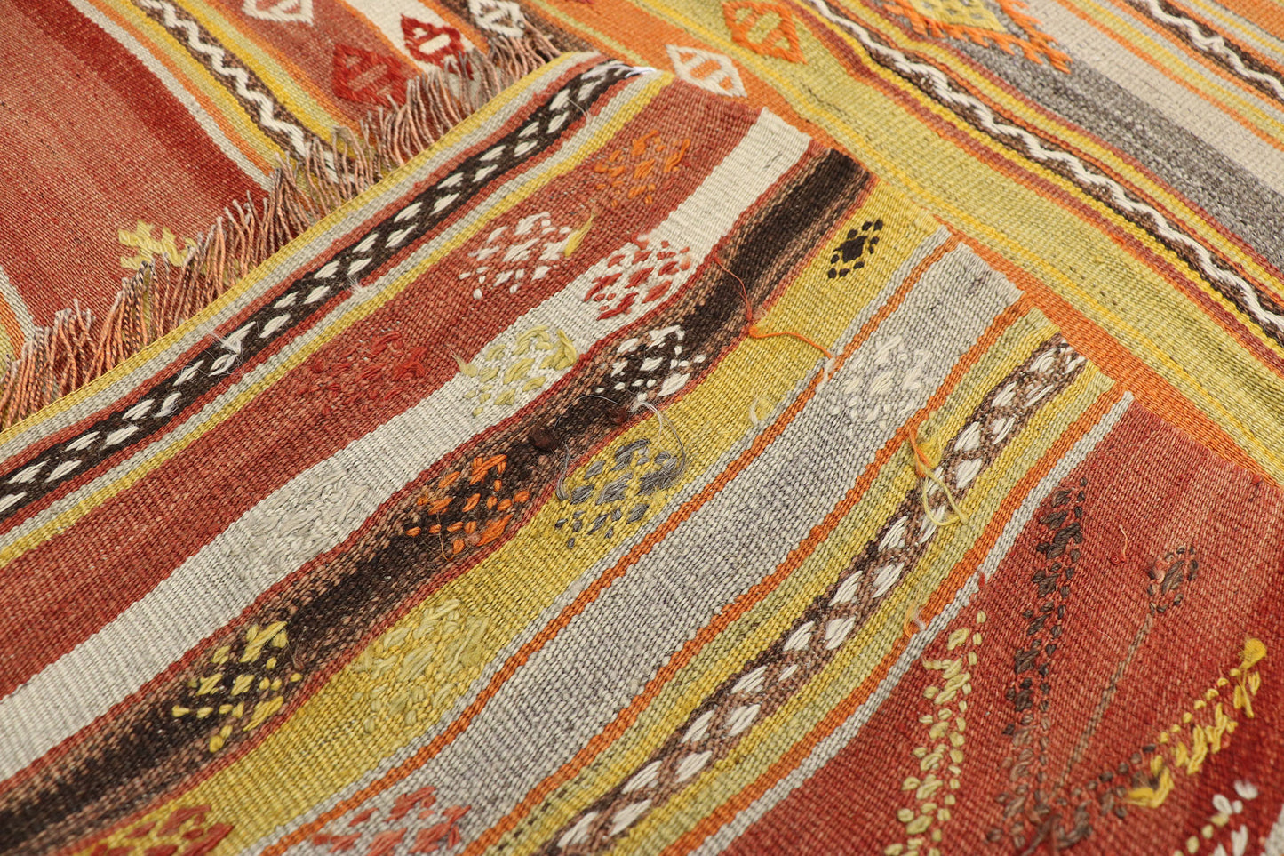5 x 6 Vintage Kilim Rug 51284