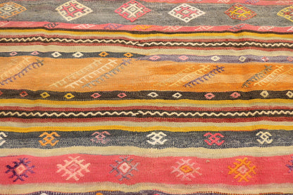 6 x 9 Vintage Kilim Rug 51286