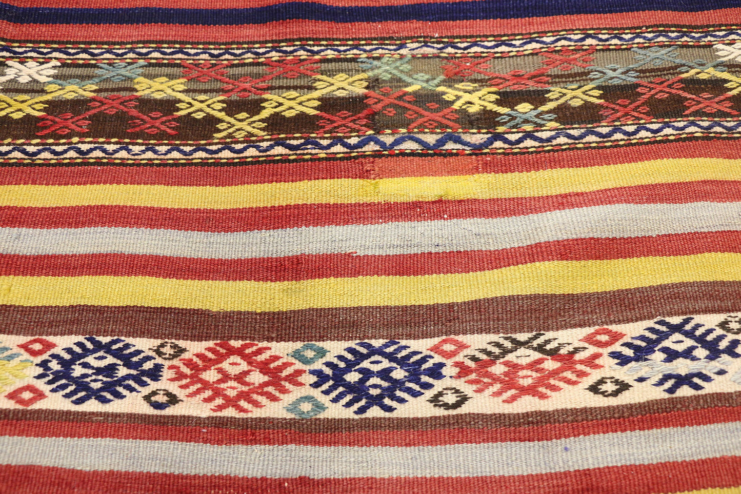 6 x 9 Vintage Kilim Rug 51300