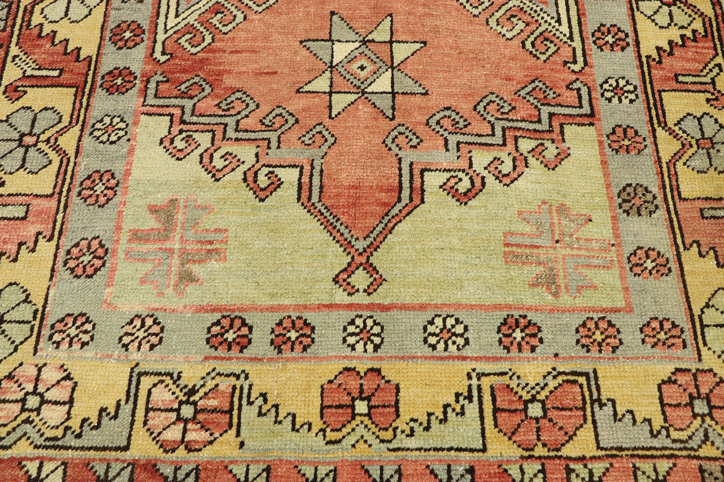 3 x 5 Vintage Turkish Oushak Rug 51315