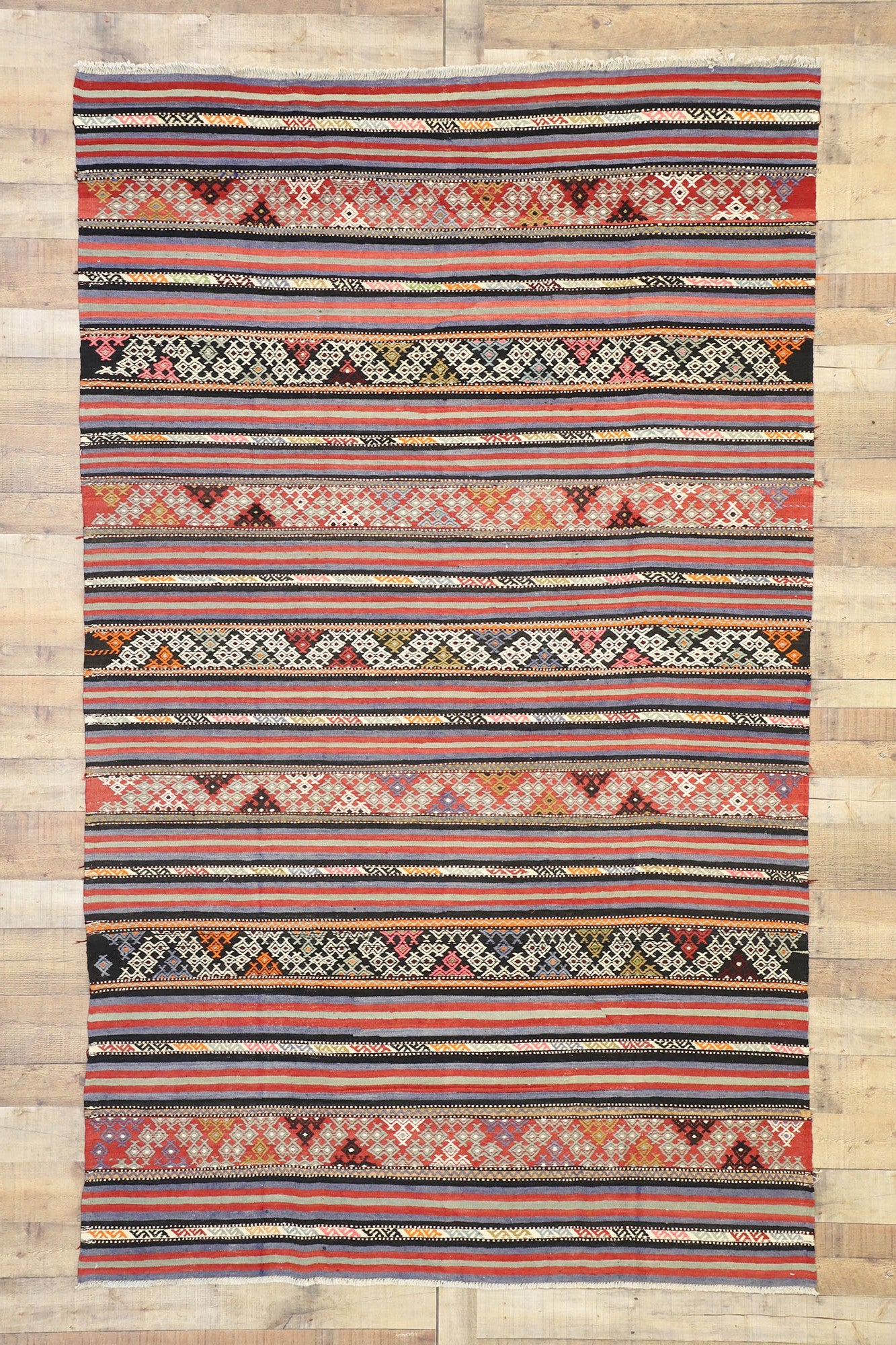 6 x 9 Vintage Turkish Kilim Rug 51319