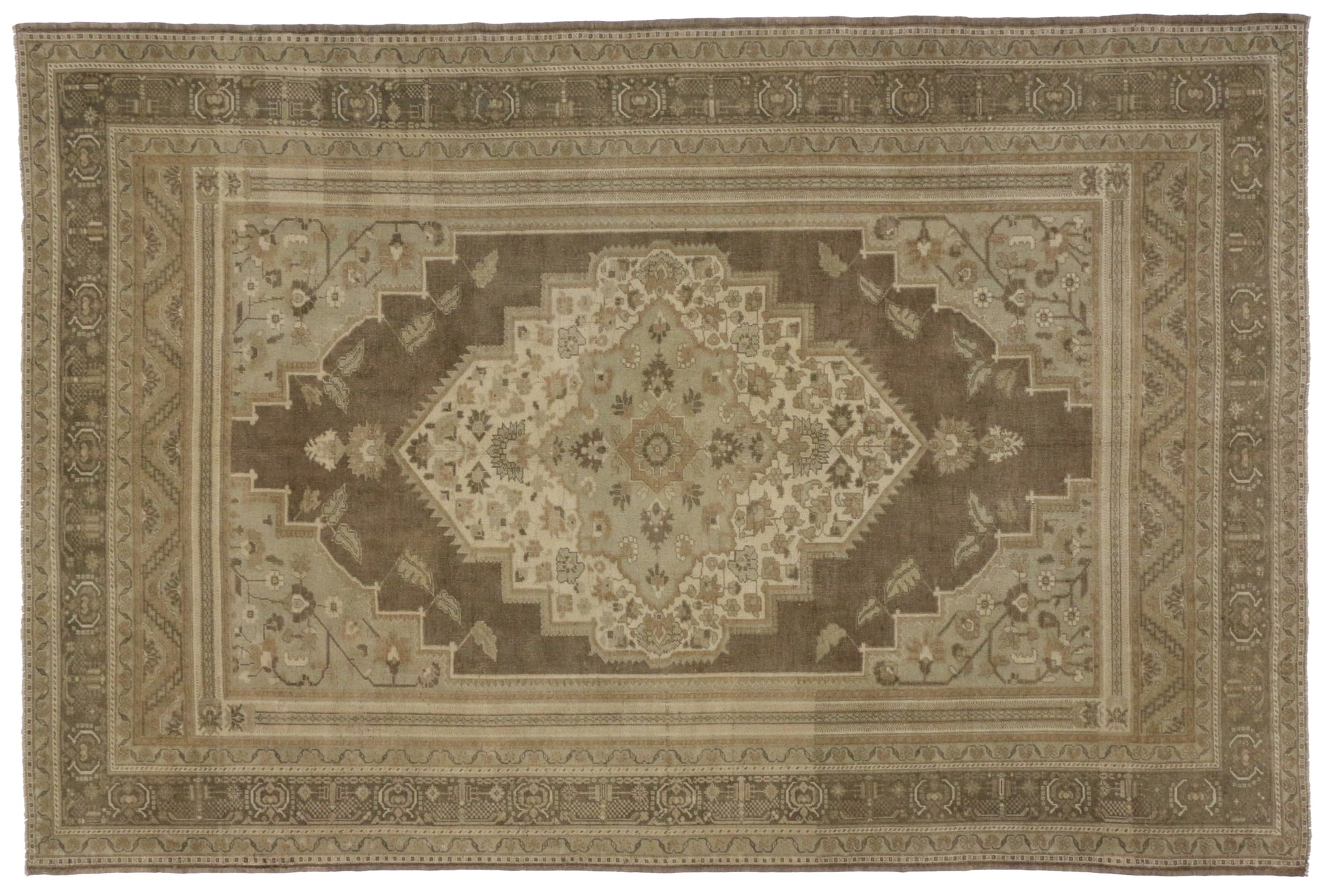 7 x 11 Antique Oushak Rug 51355