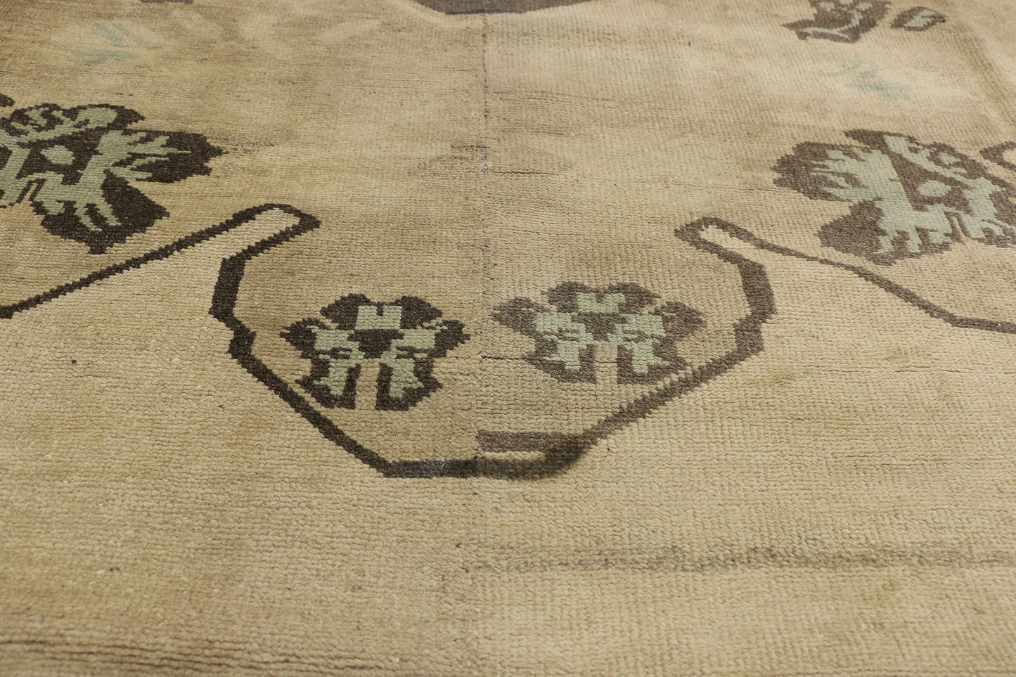10 x 13 Vintage Turkish Oushak Rug 51372