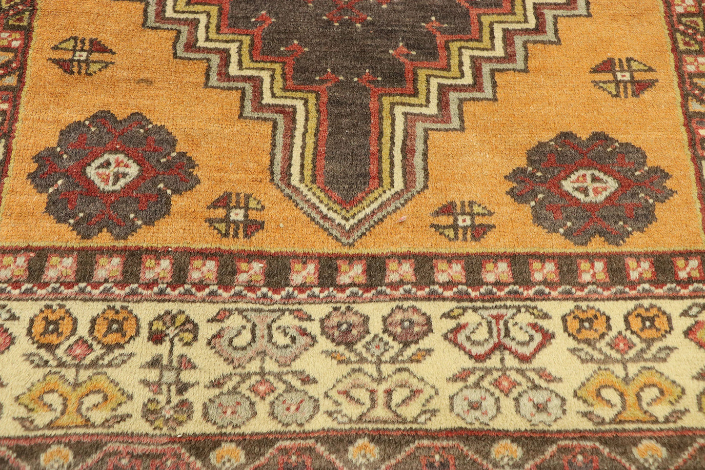 4 x 7 Vintage Turkish Oushak Rug 51391