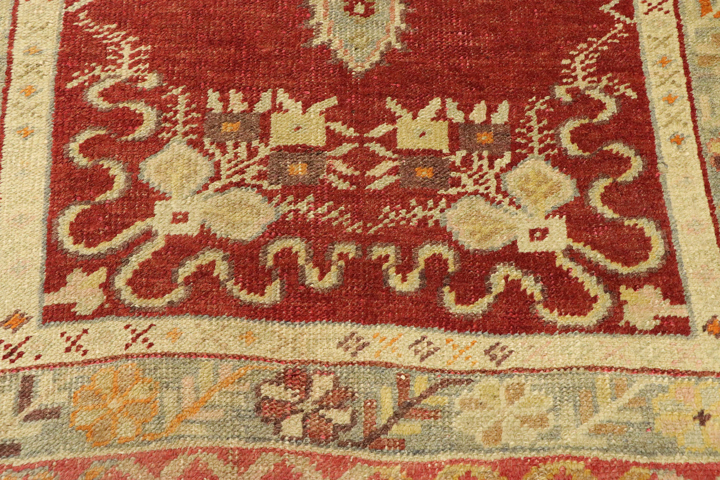 3 x 8 Vintage Turkish Oushak Rug 51449