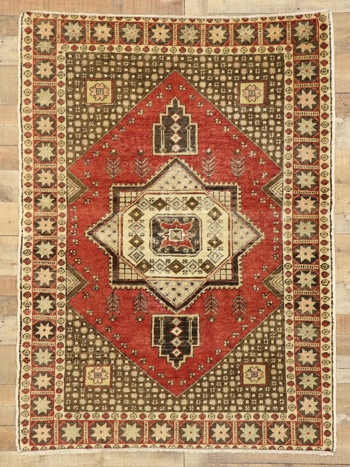 4 x 6 Vintage Turkish Sivas Rug 51457
