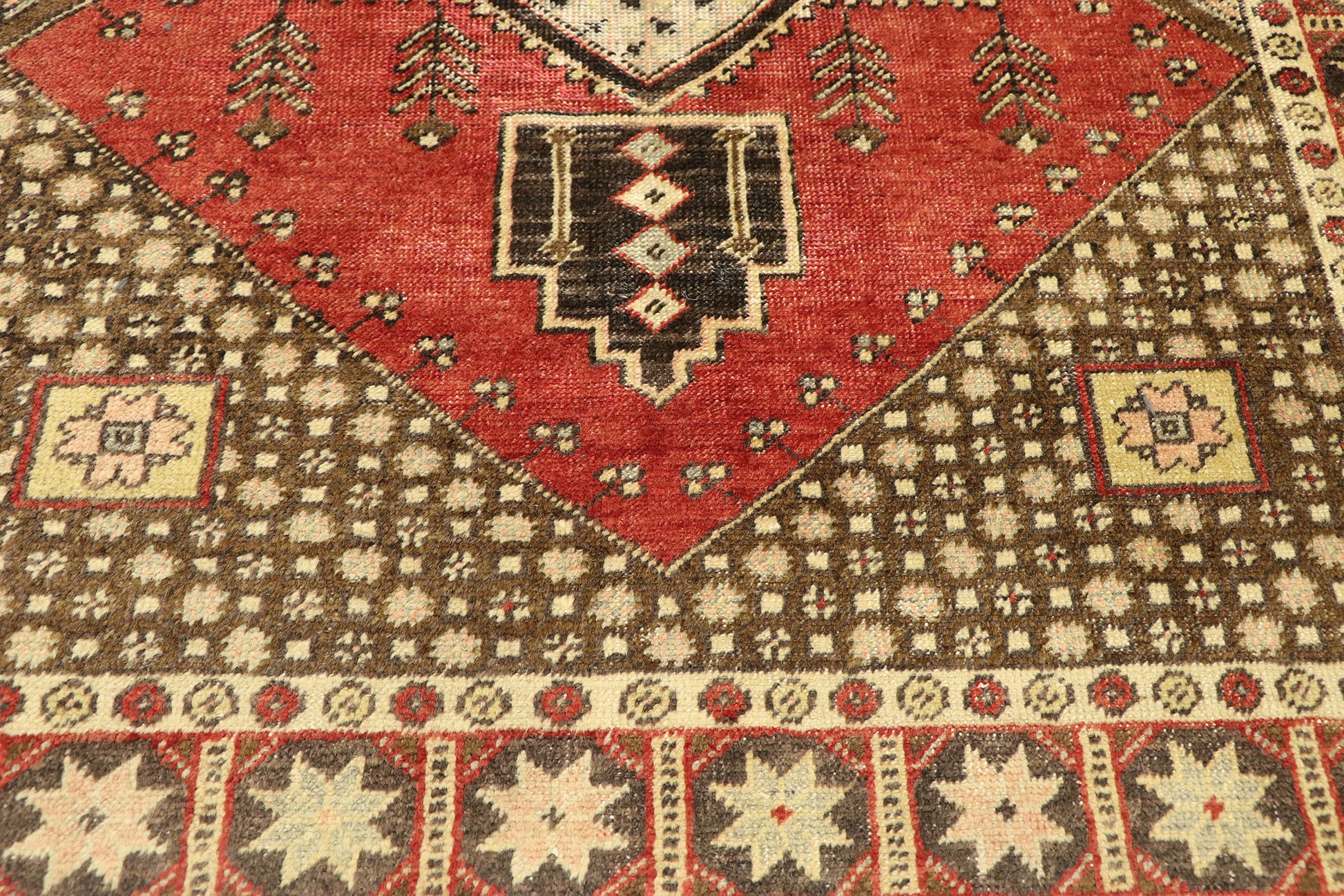 4 x 6 Vintage Turkish Sivas Rug 51457