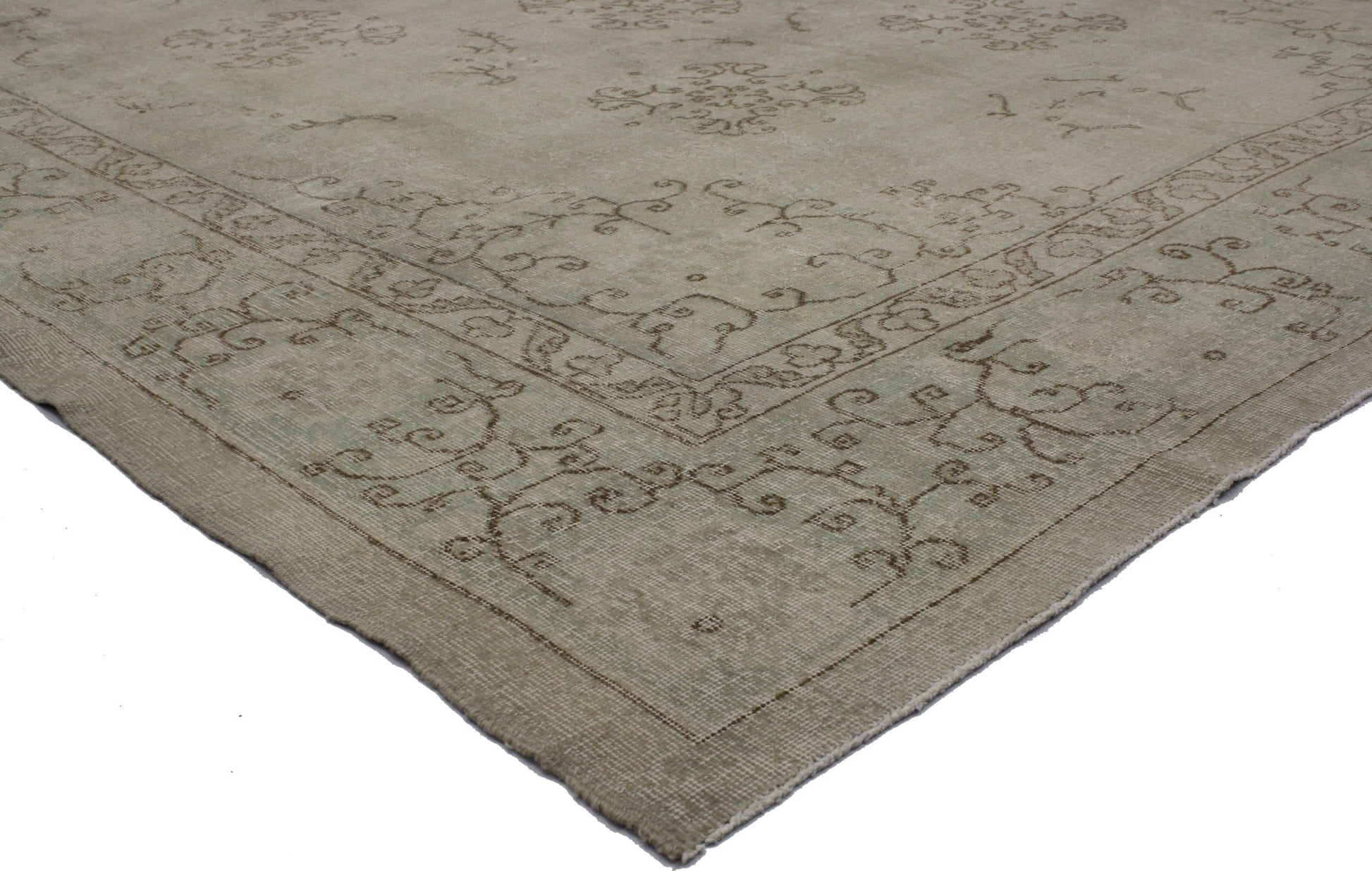 9 x 12 Vintage Sivas Rug 51540