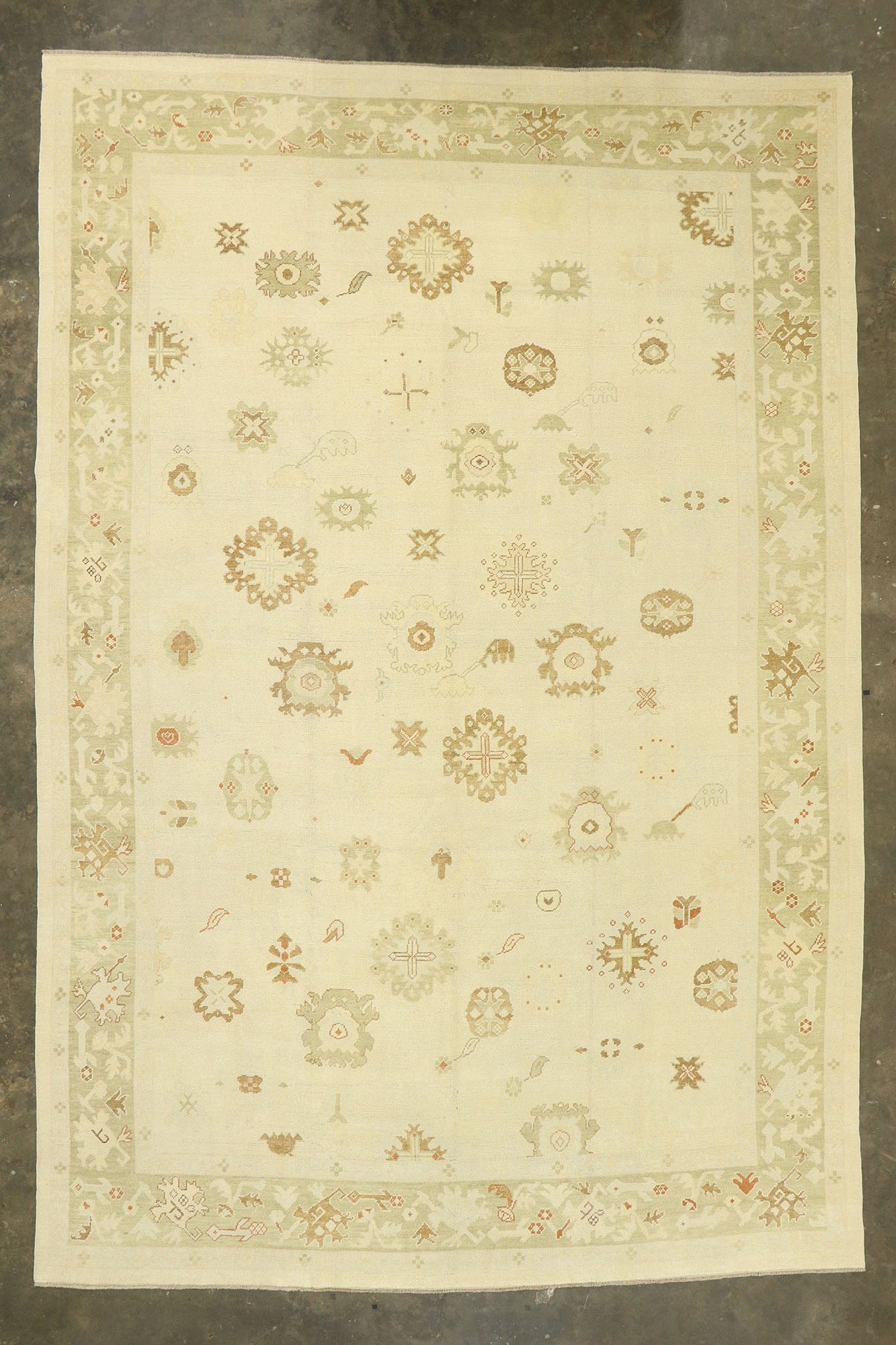 11 x 16 Turkish Oushak Rug 51609