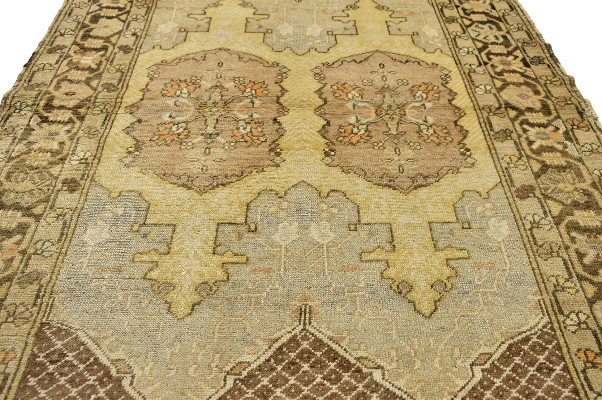 4 x 7 Vintage Turkish Oushak Rug 51701