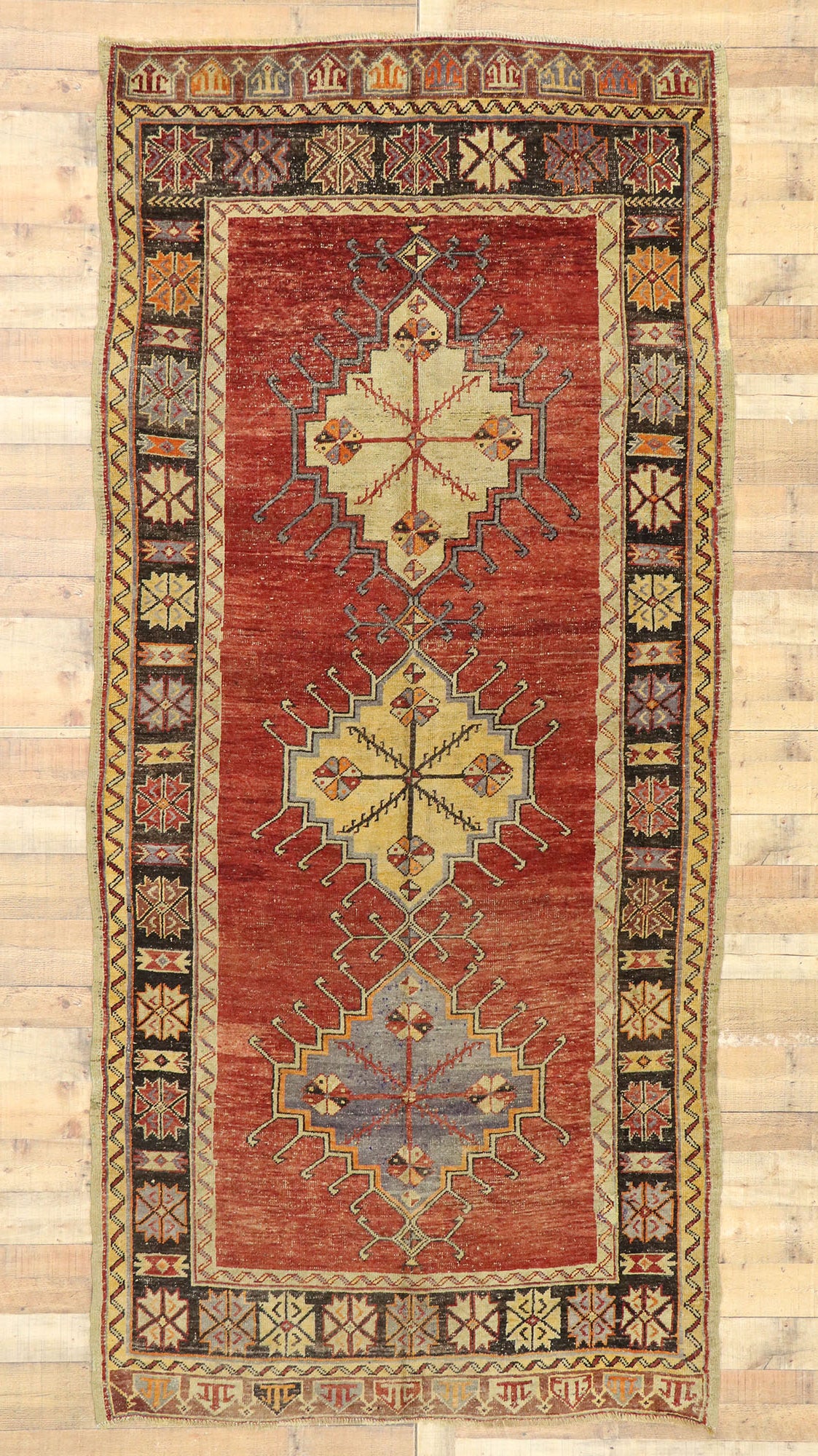 5 x 11 Vintage Turkish Oushak Rug 51801