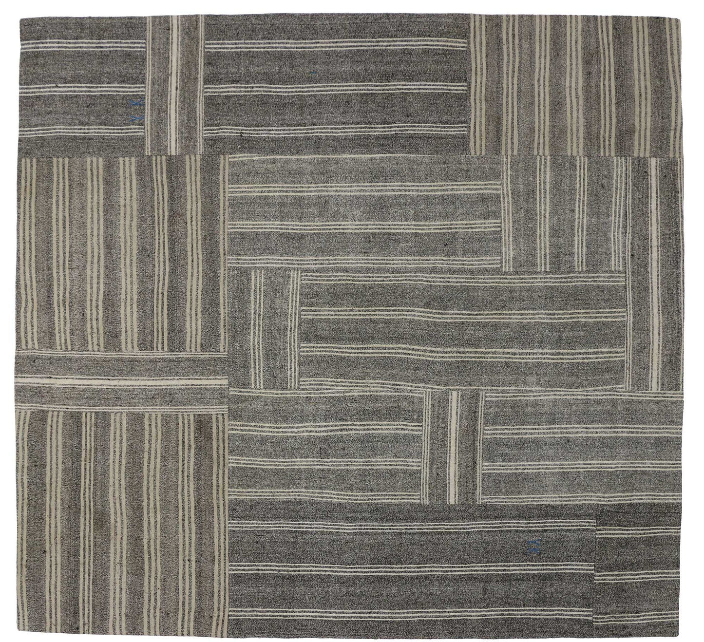10 x 11 Vintage Kilim Rug 51838