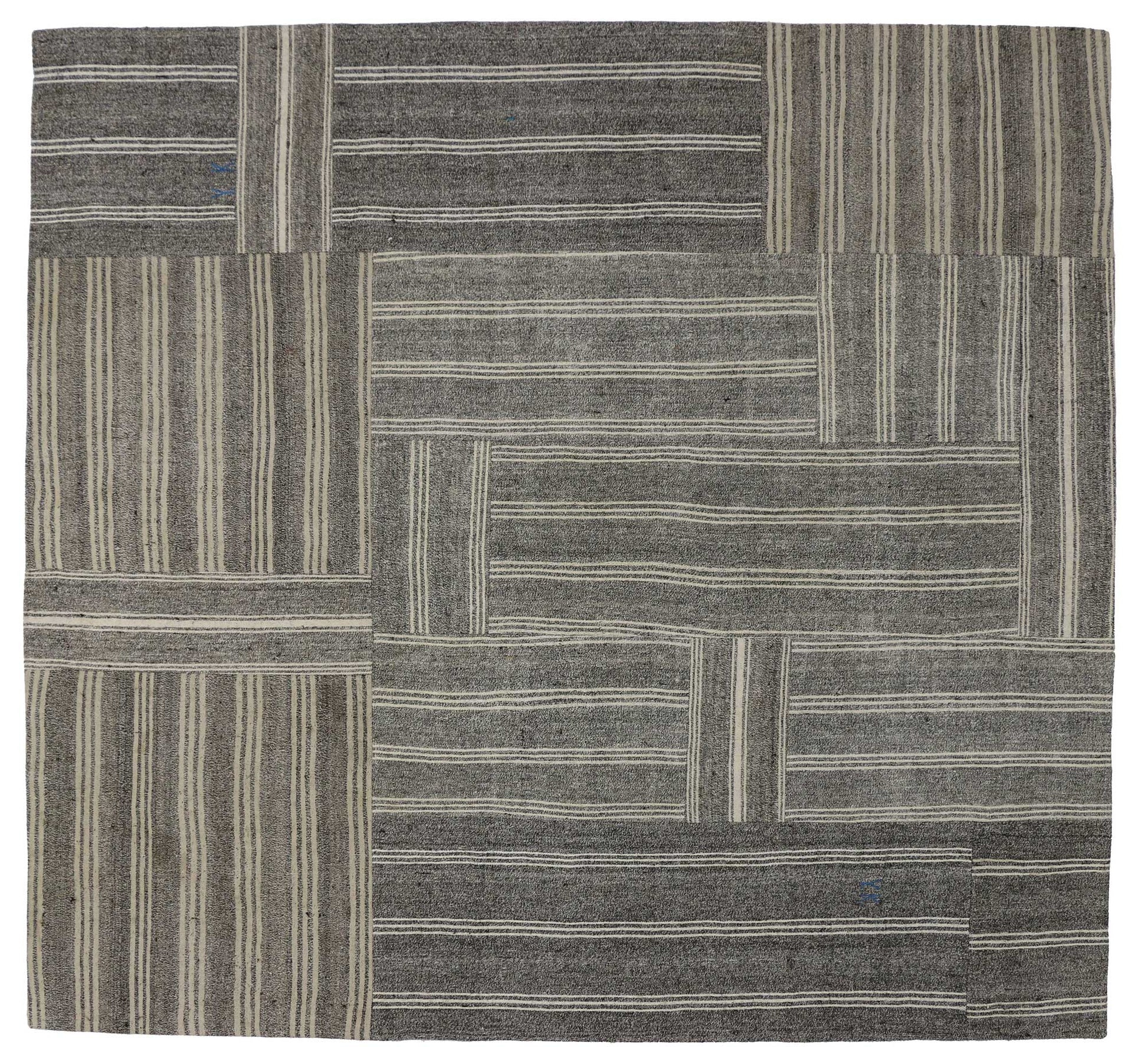 10 x 11 Vintage Kilim Rug 51838