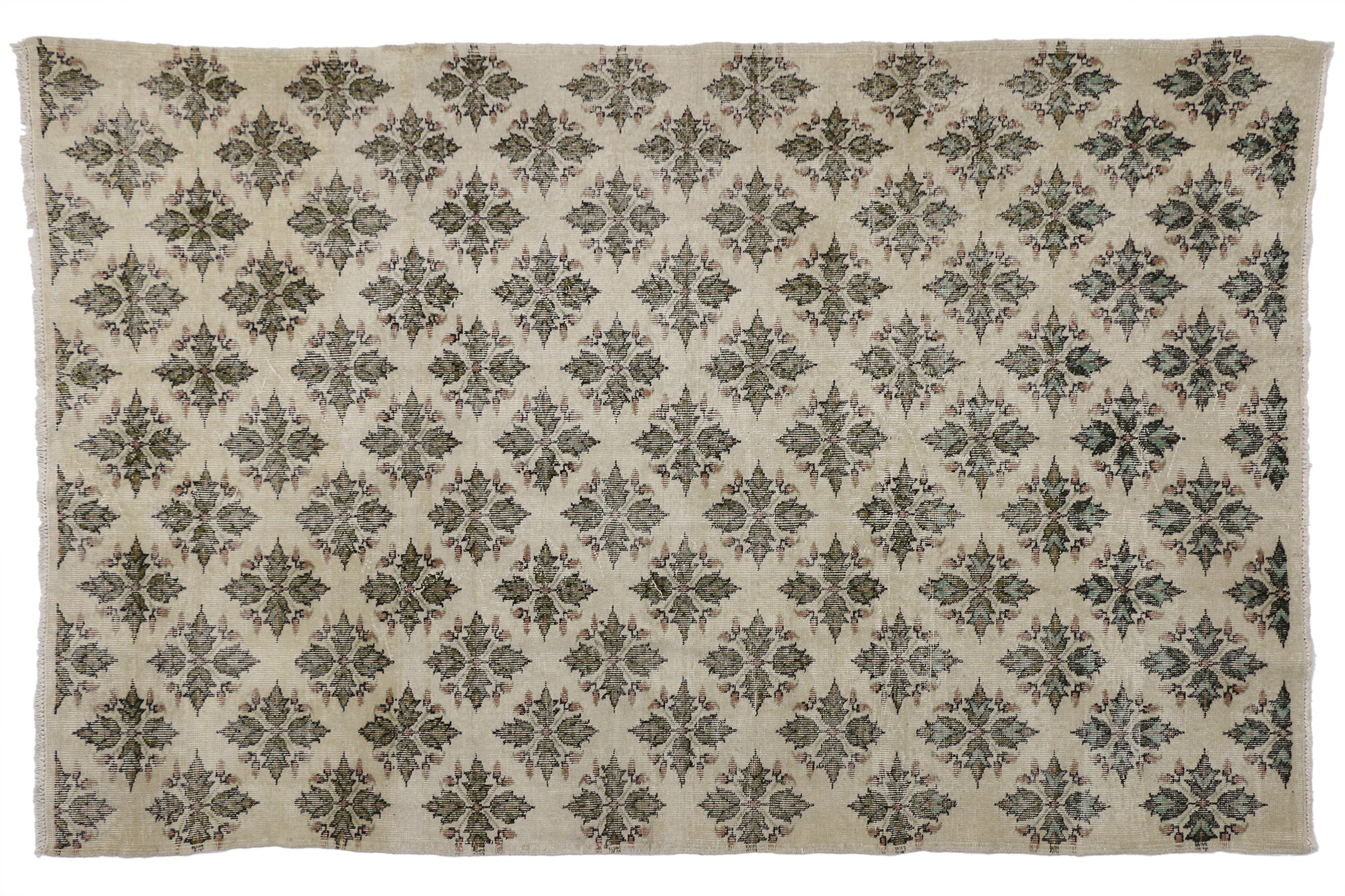 6 x 9 Vintage Sivas Rug 51994
