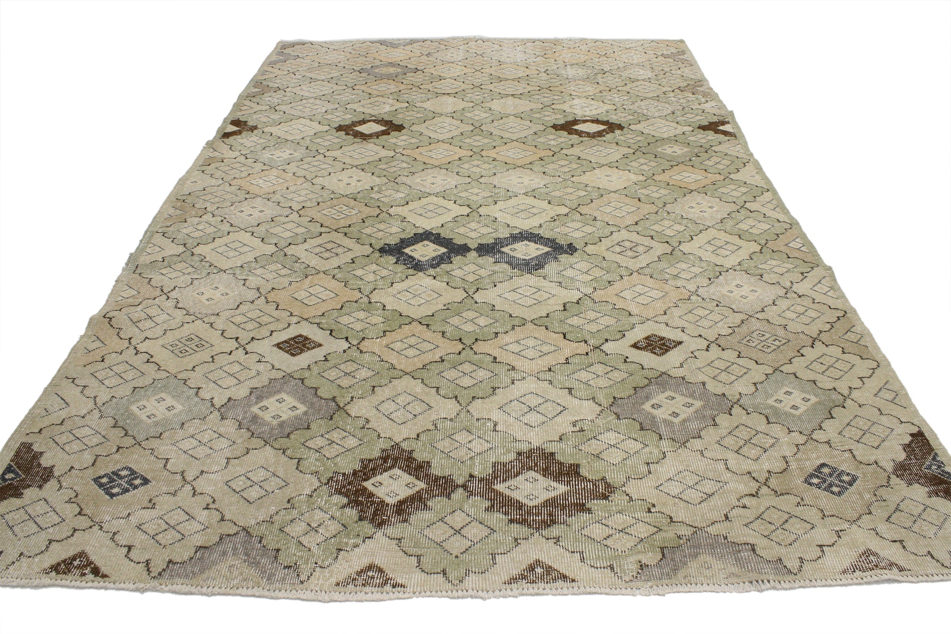 7 x 10 Vintage Sivas Rug 51995