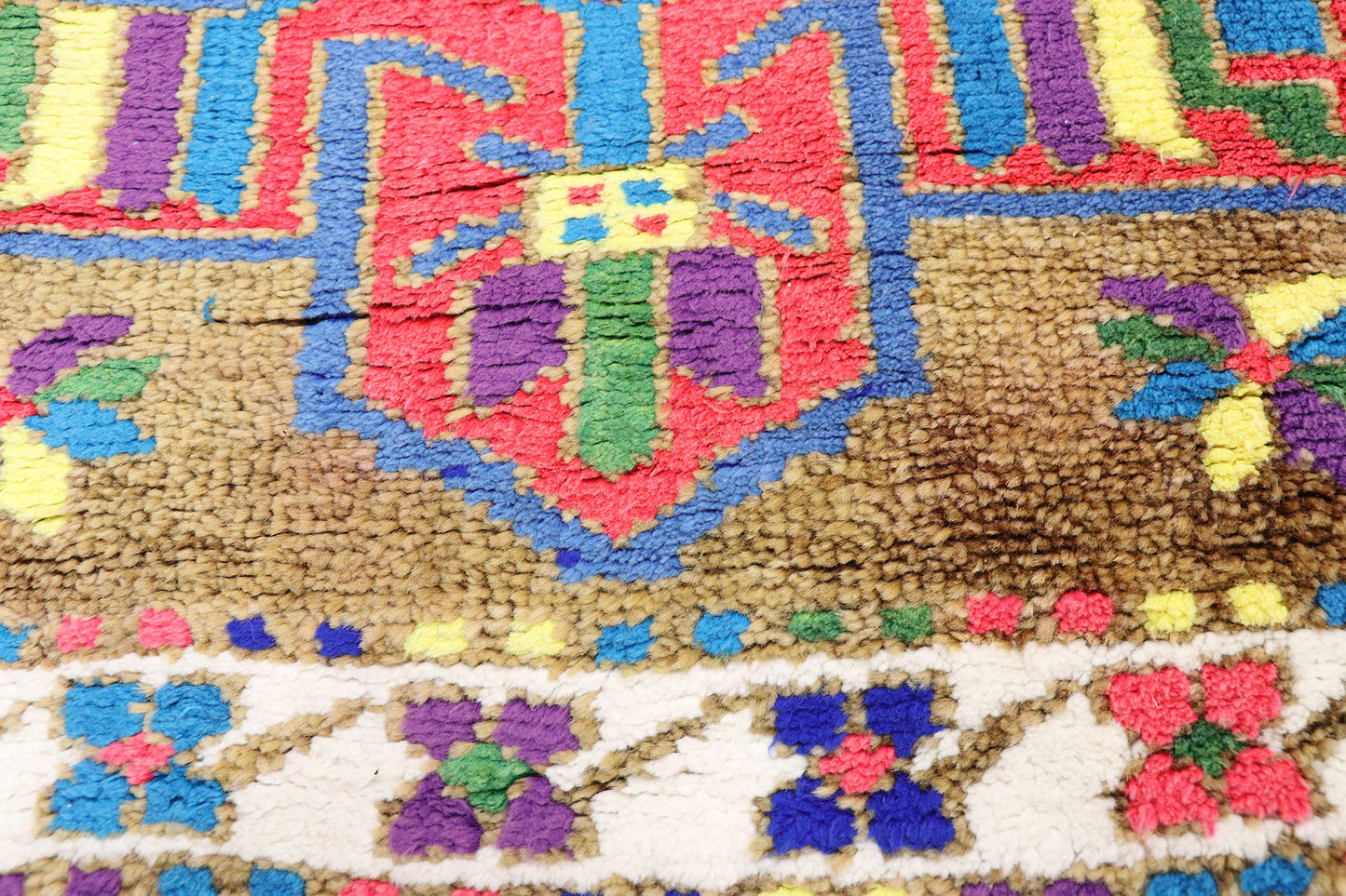 3 x 9 Vintage Turkish Oushak Rug 52066