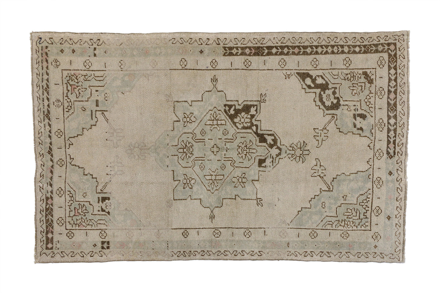 4 x 6 Vintage Oushak Rug 52079