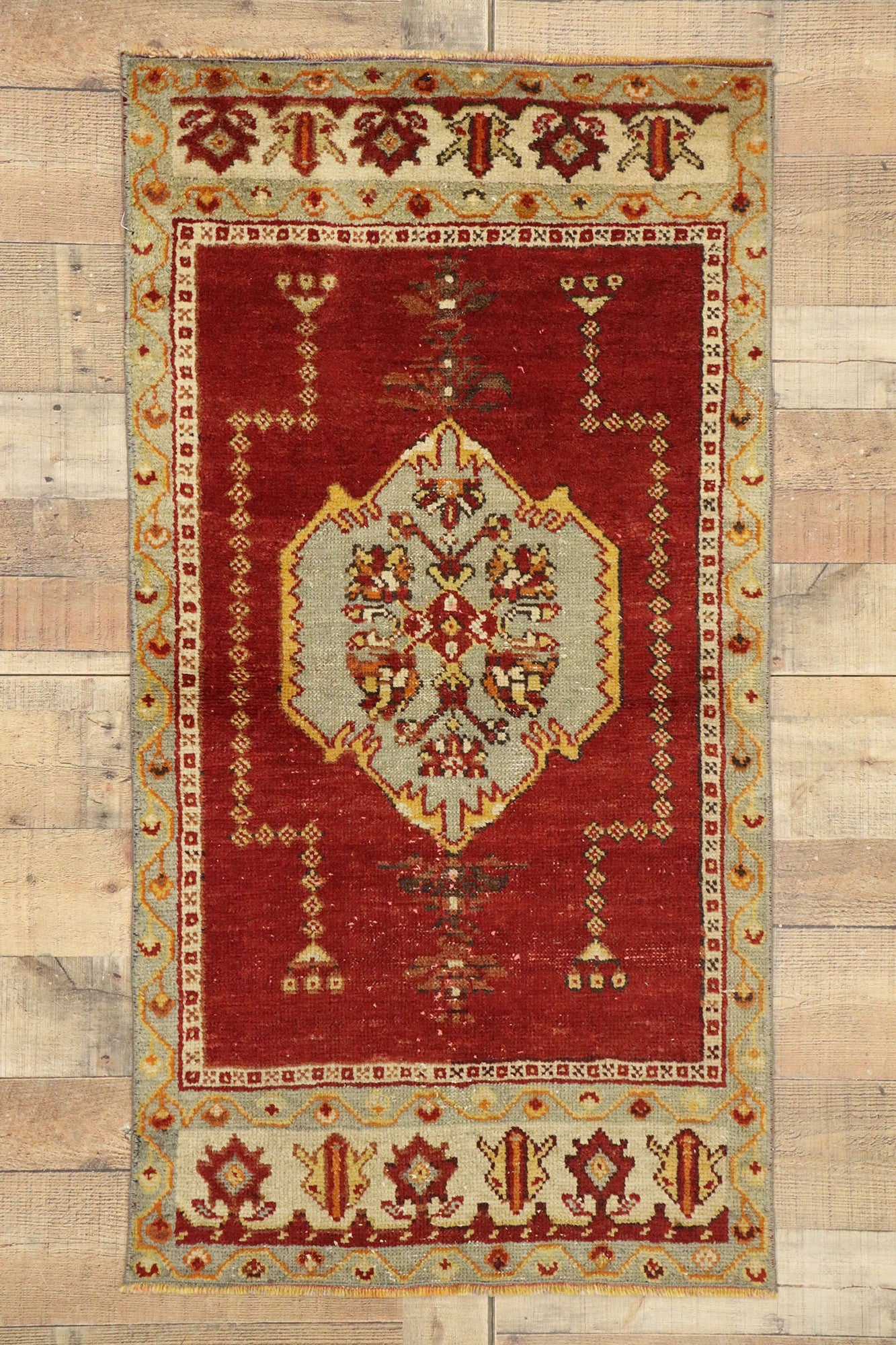 2 x 4 Vintage Turkish Oushak Rug 52095